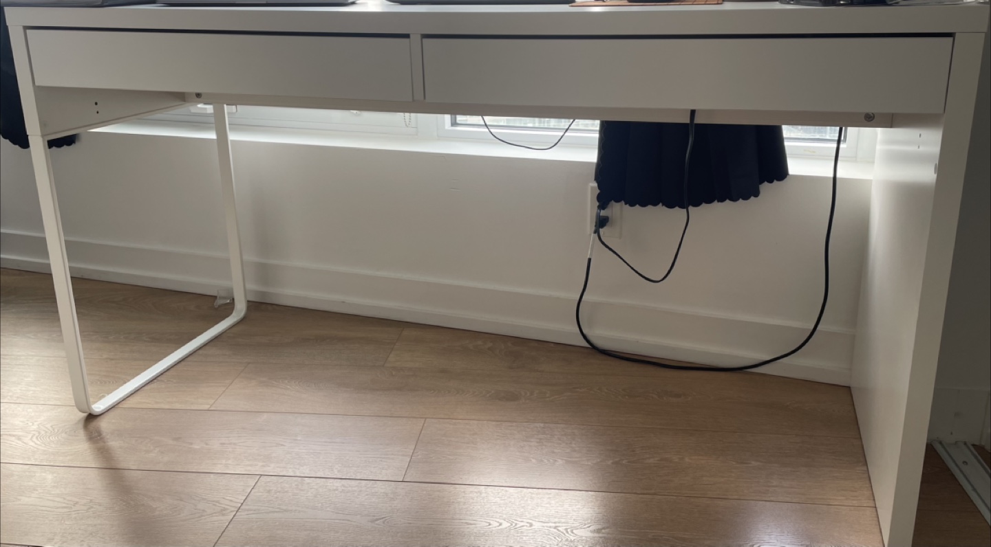 IKEA MICKE Desk white, 142x50 cm (55 7/8x19 5/8 ") - photo 5