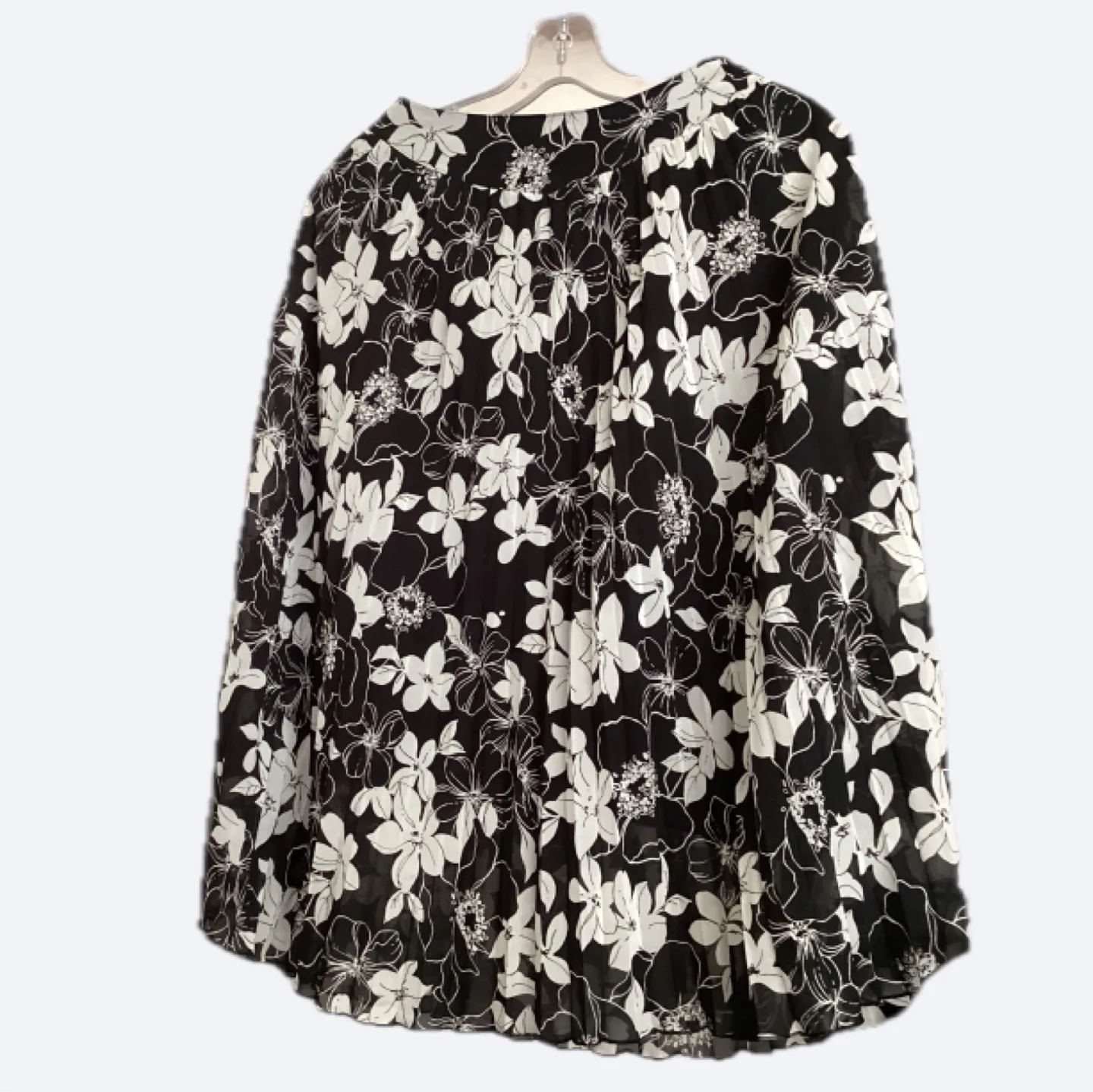 Katharine Ross Floral skirt- Size MA thumbnail