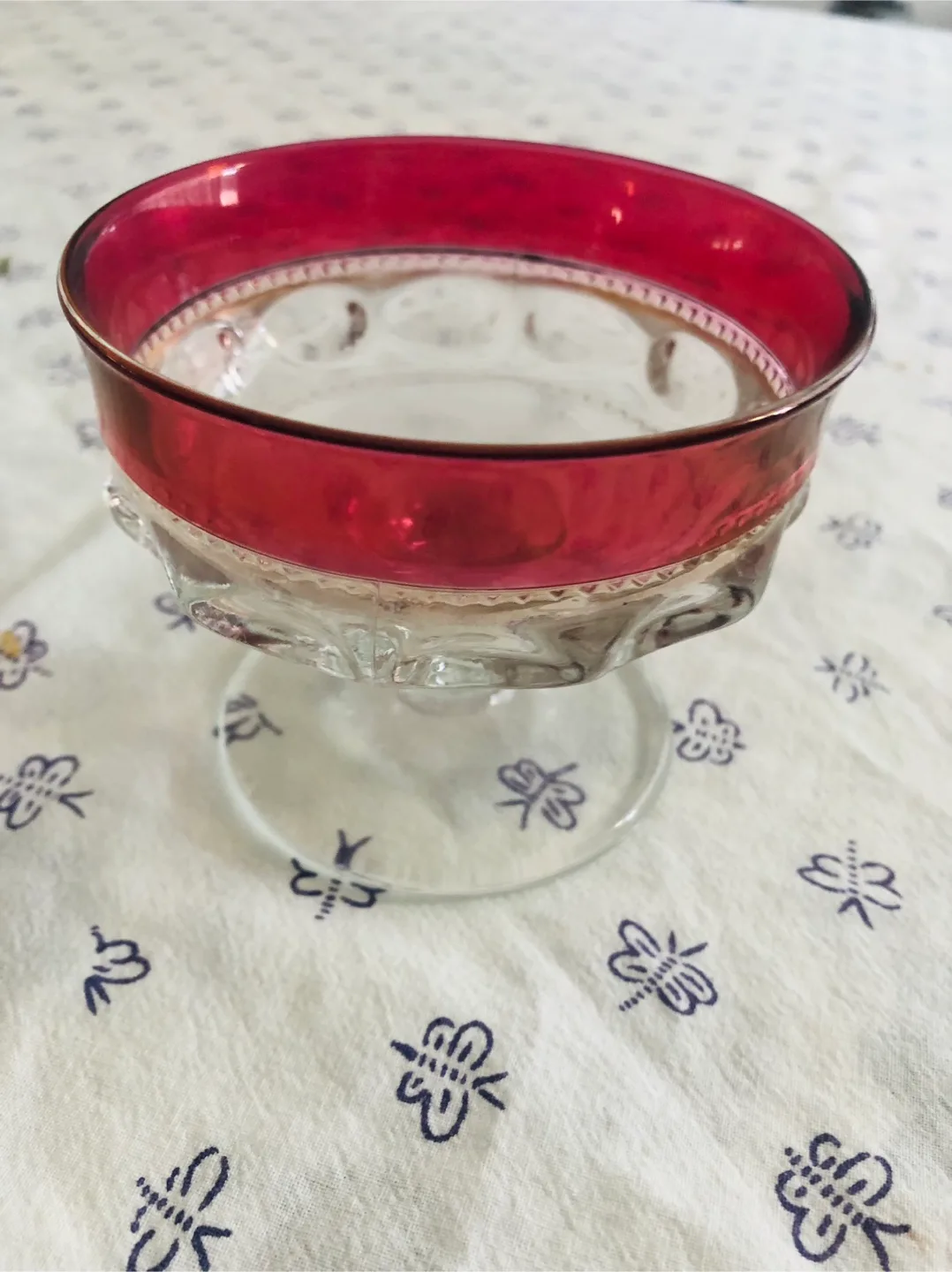 Red Rimmed Glass Dessert Cups thumbnail