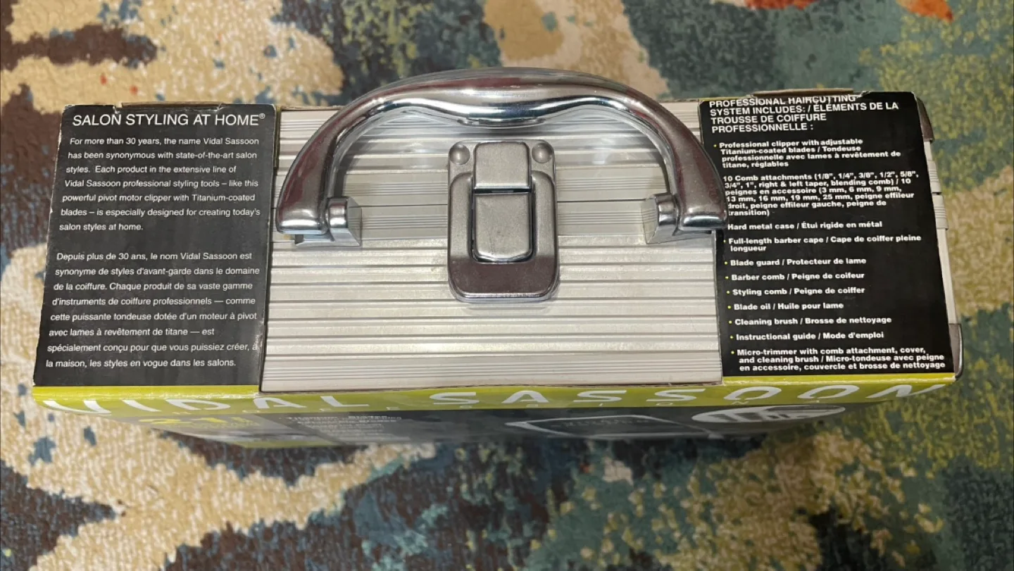 Vidal Sassoon Hair Cutting Kit – (Used, Incomplete) image indicator(4)