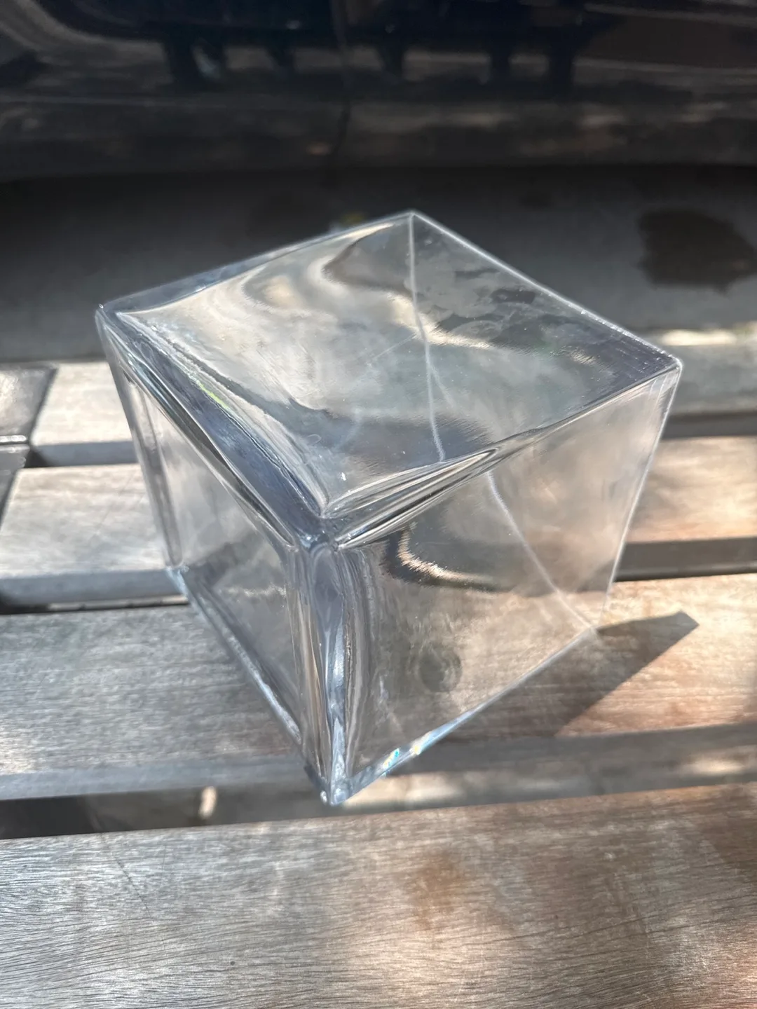 Clear Glass Cube Vase image indicator(2)