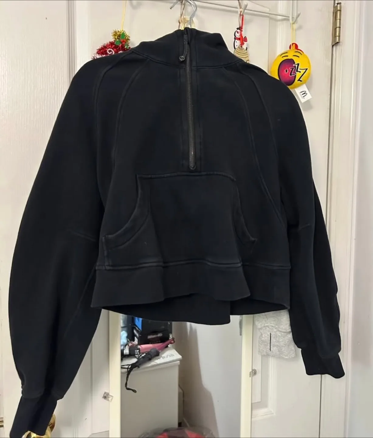 Lululemon Black Half-Zip Pullover thumbnail