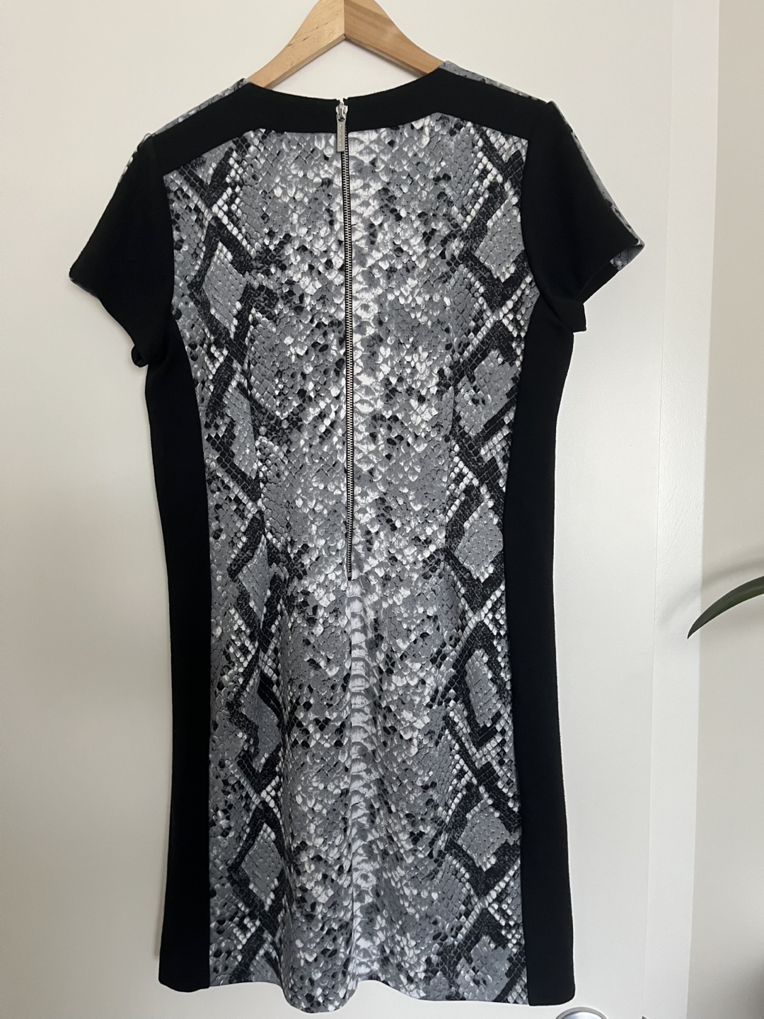 Michael Kors Snakeskin Print Dress - Size L - photo 4