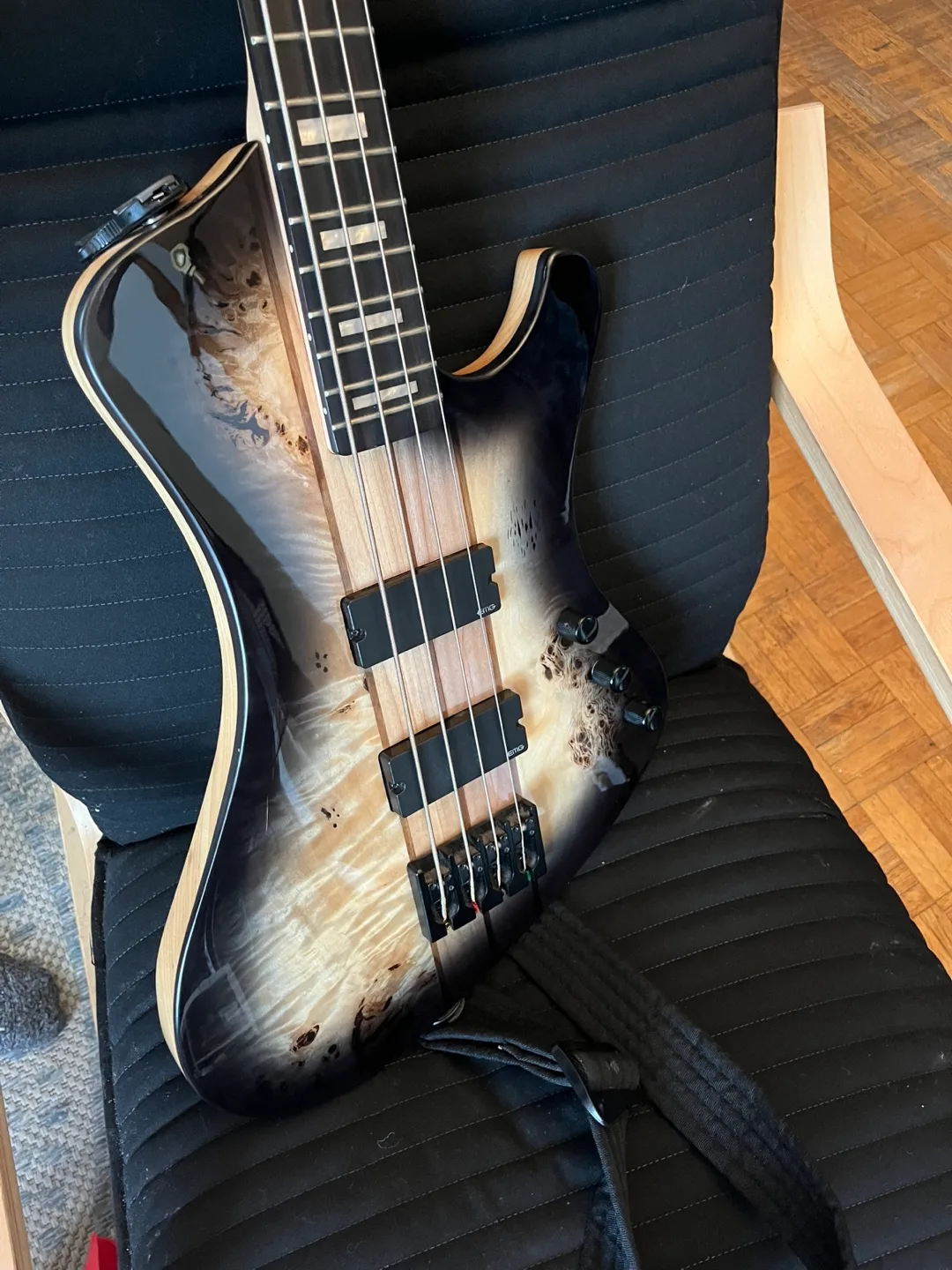 ESP LTD Stream 1004 thumbnail