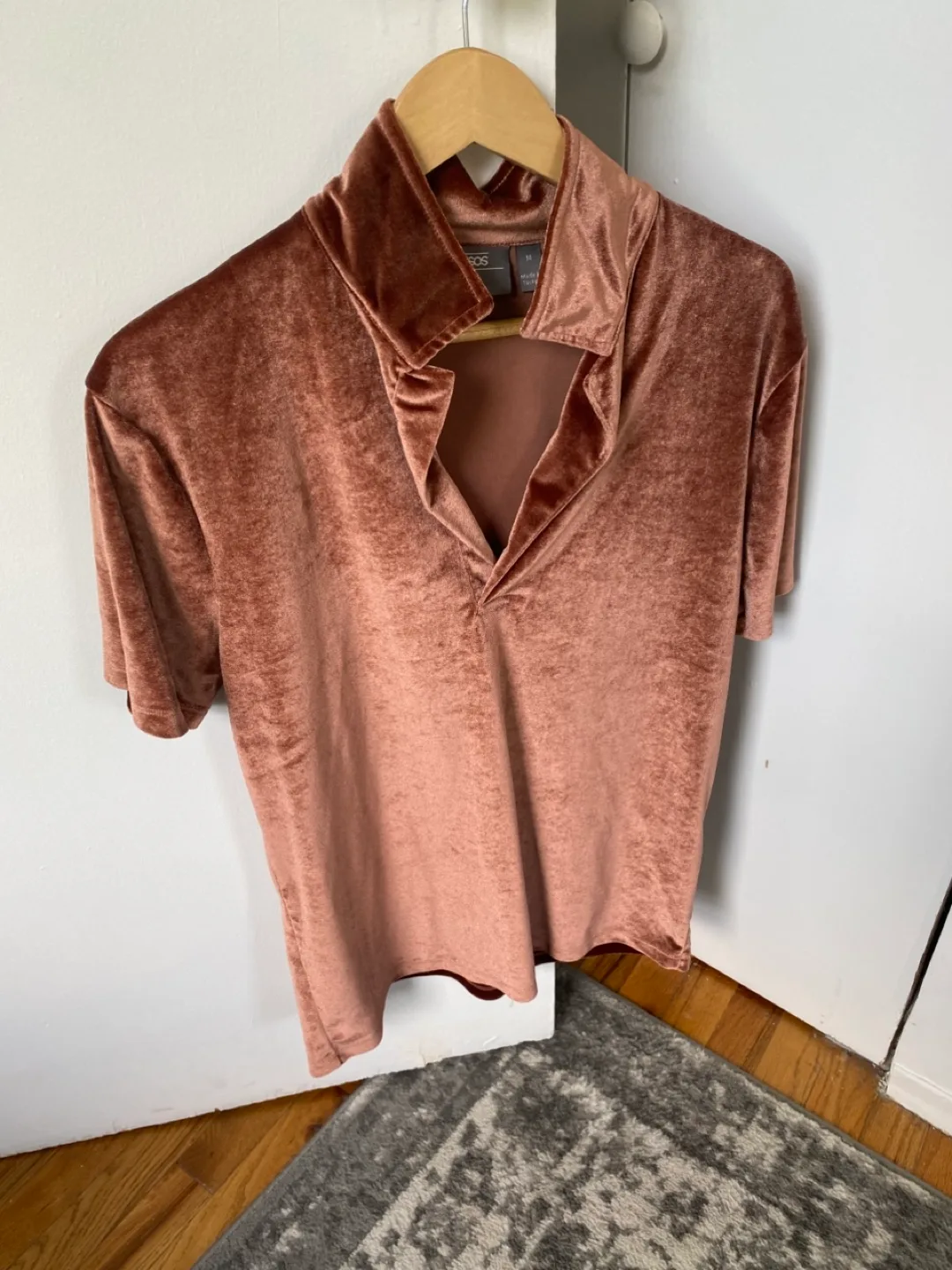 ASOS Design Velvet Top - Size M thumbnail