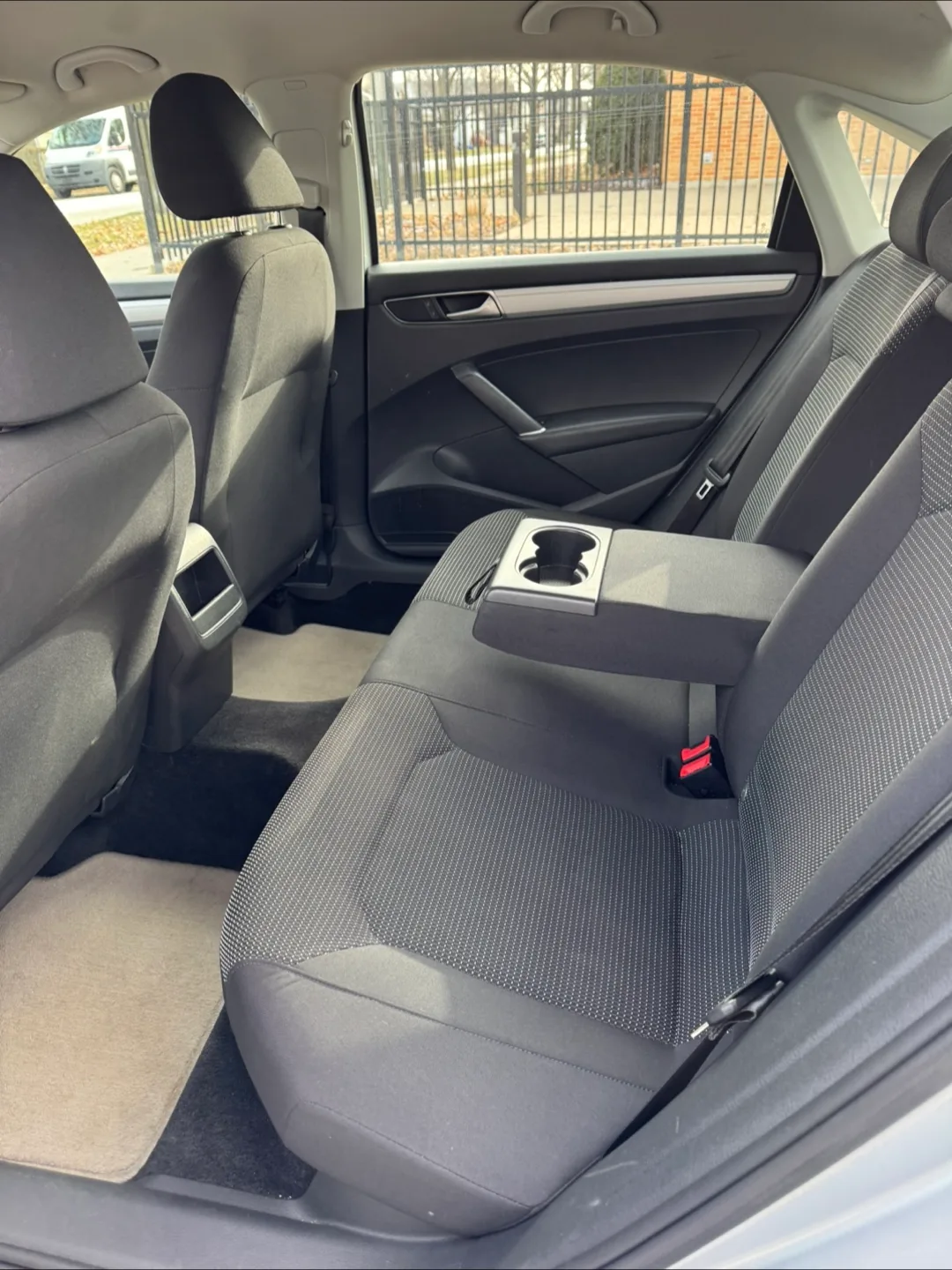 2016 Volkswagen Passat · 1.8T Sport Sedan 4D image indicator(6)