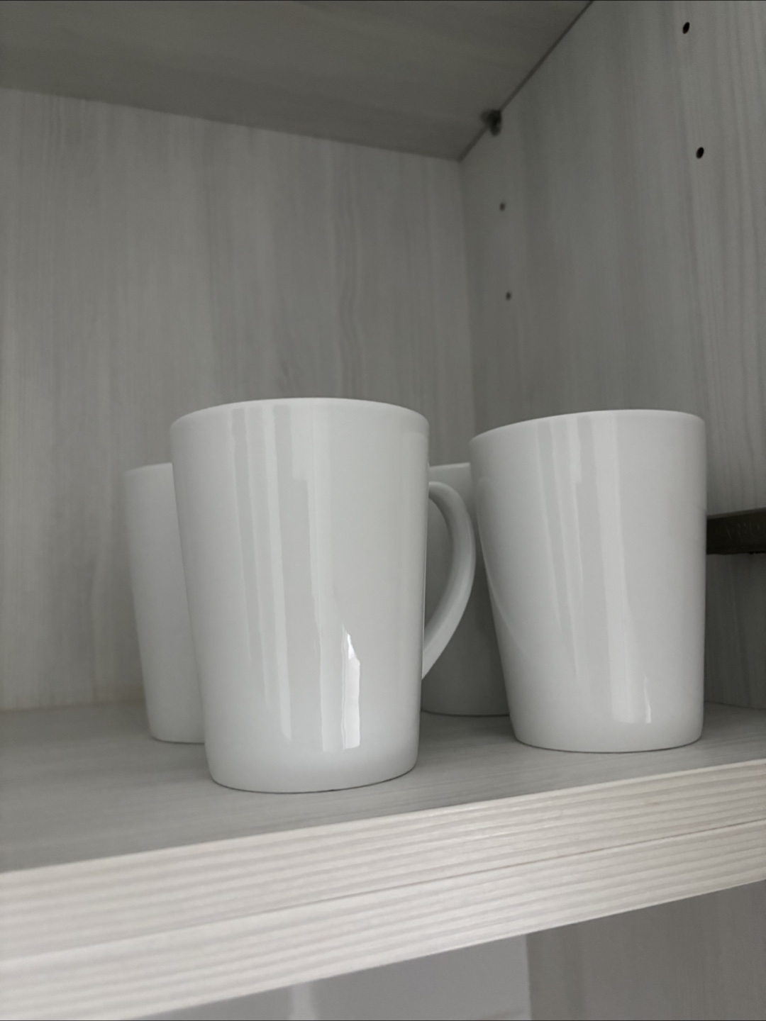 Set of 4 White Mugs