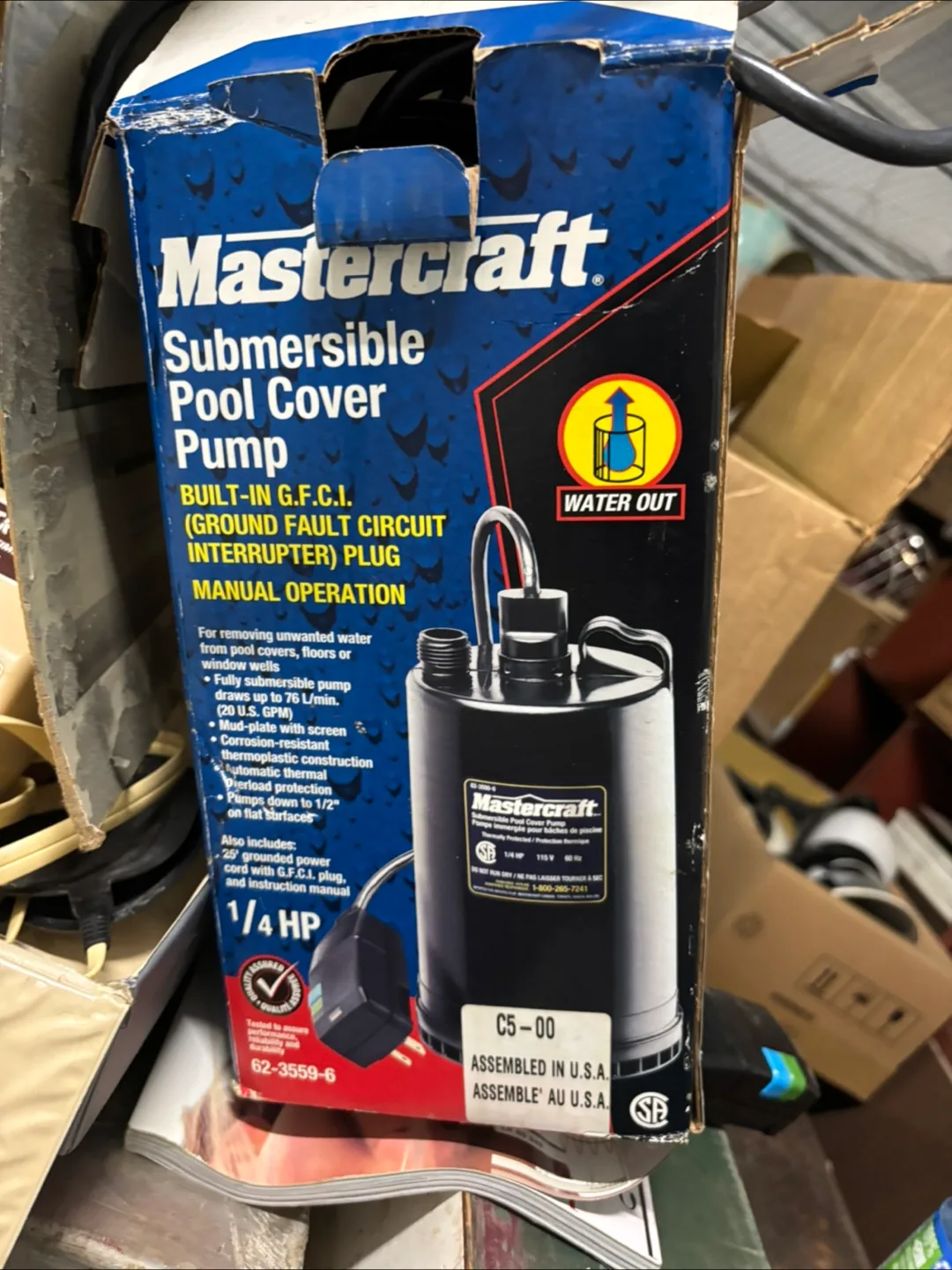 Mastercraft Submersible Pool Cover Pump - New in Box! thumbnail