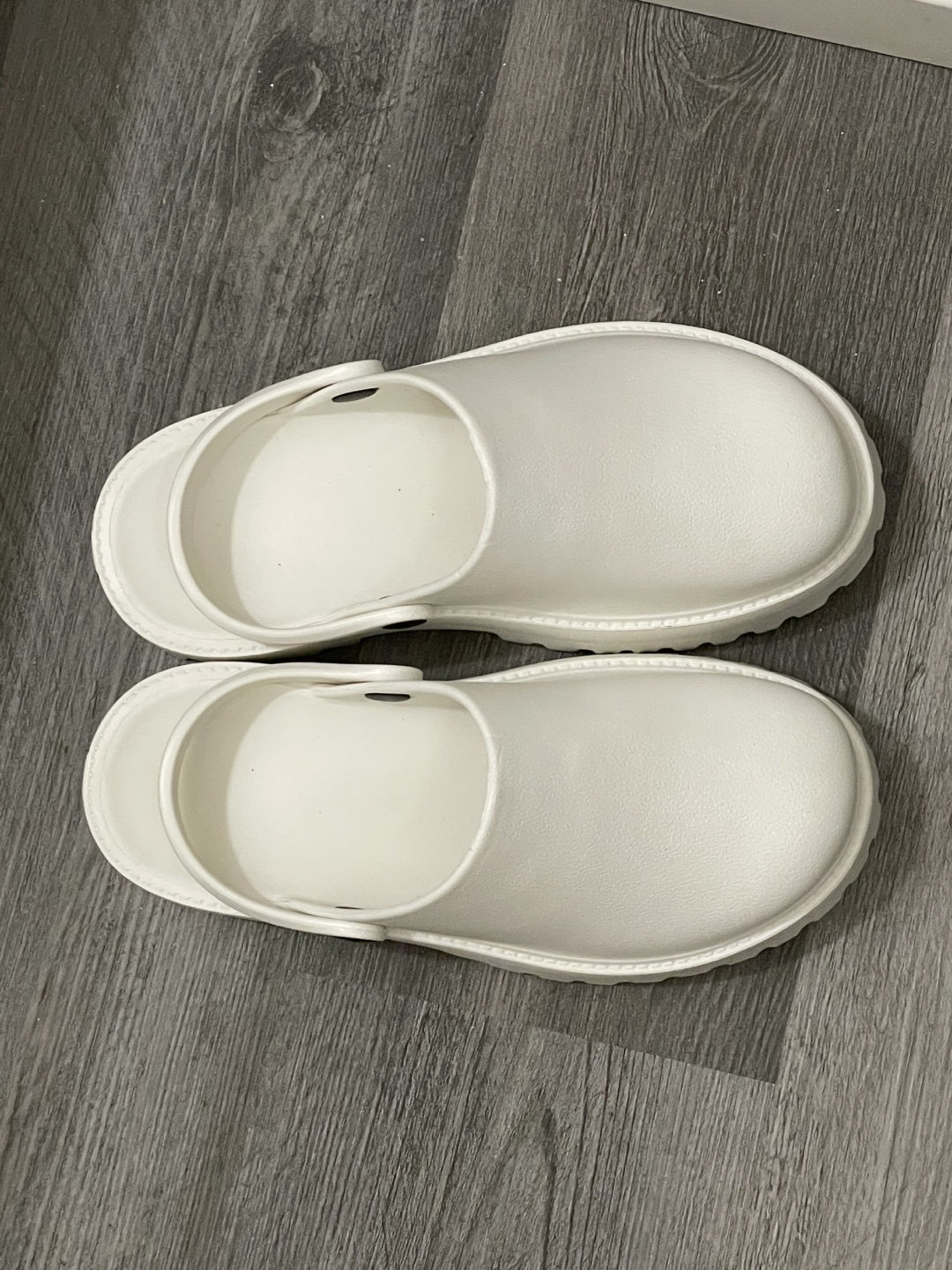 White Clogs - Size 40-41 (US 9-10) - photo 3