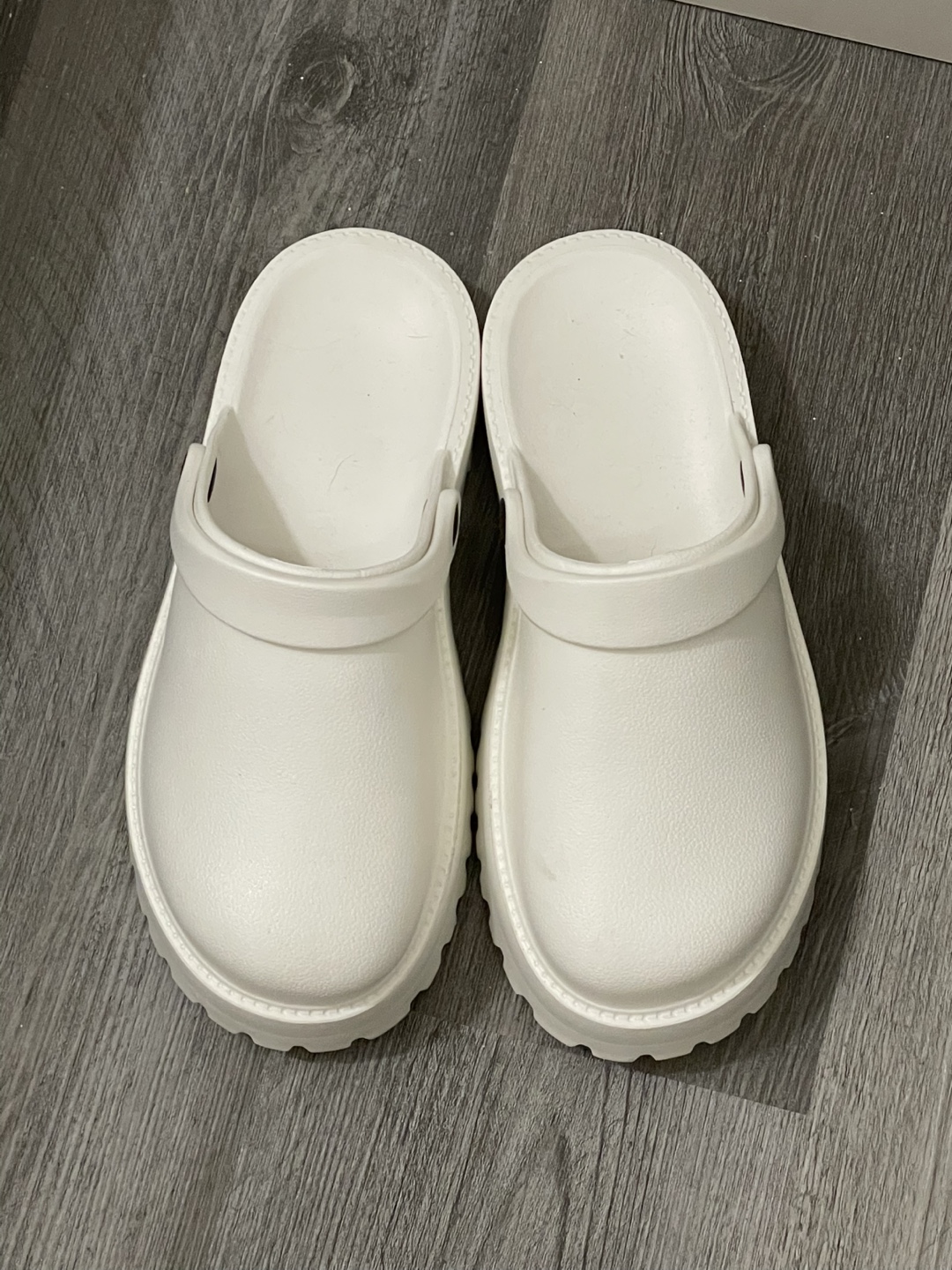White Clogs - Size 40-41 (US 9-10)