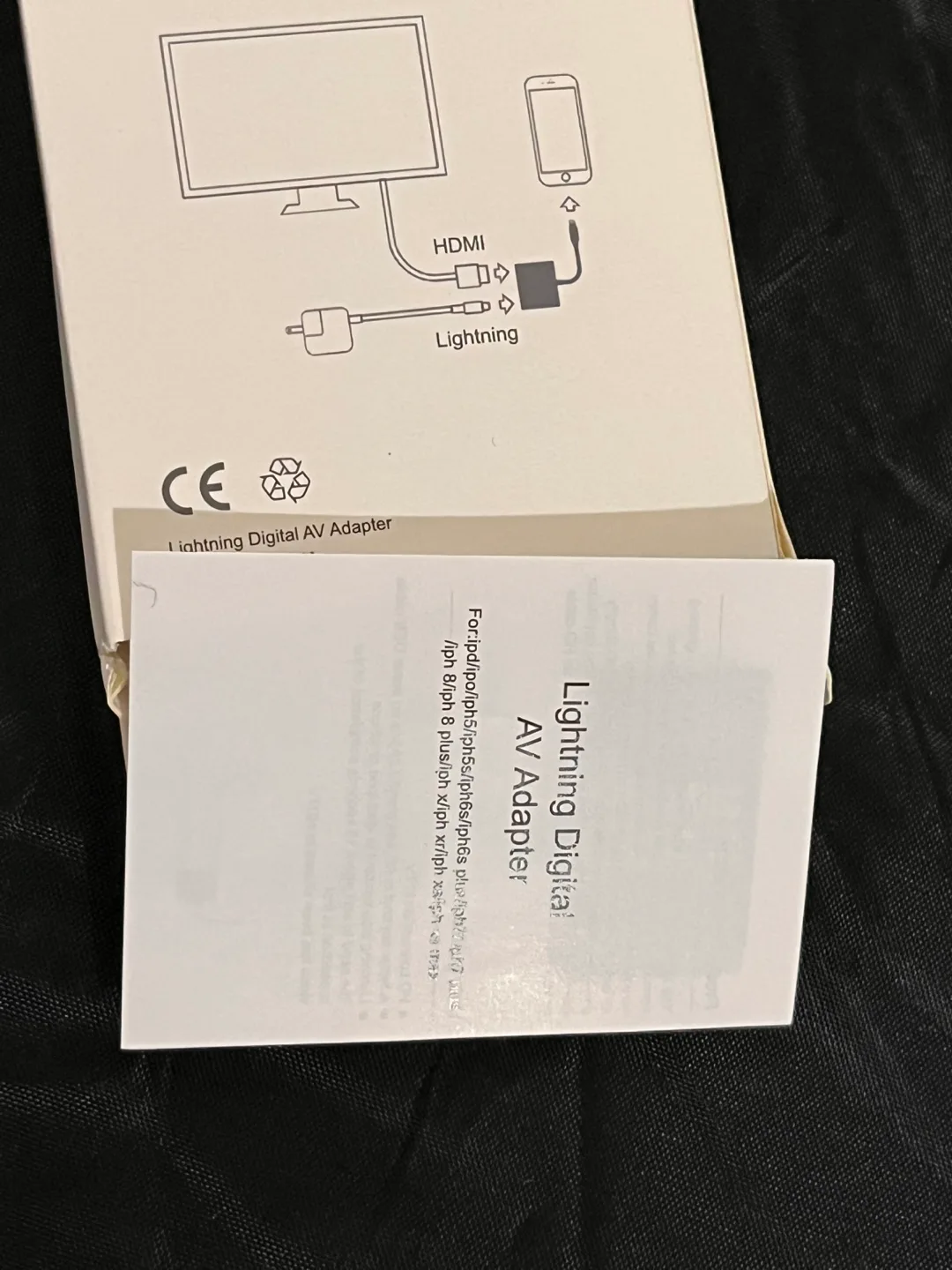 ✨New in Box✨Lightning Digital AV Adapter HDMI image indicator(8)