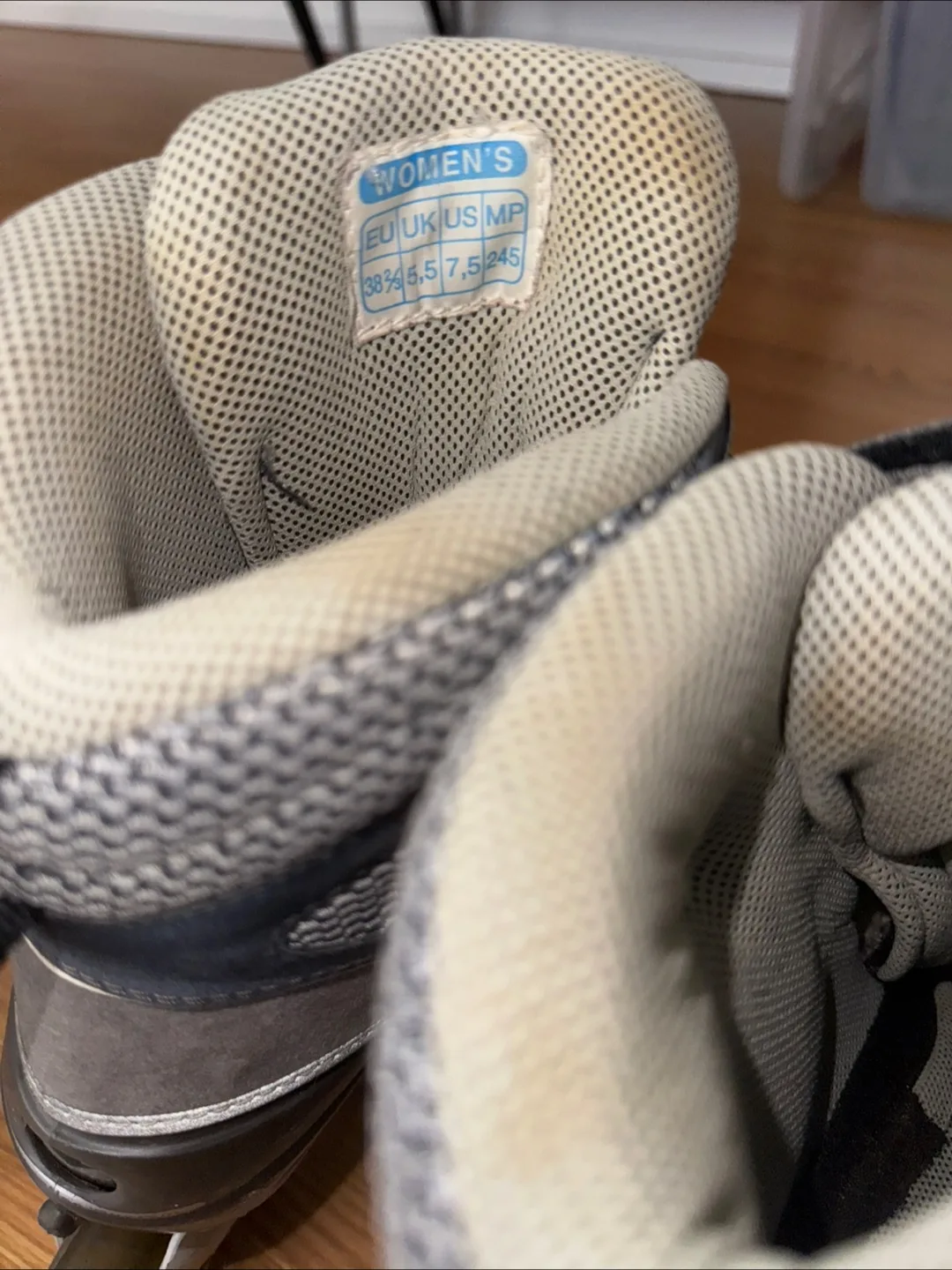 Tecnica Inline Skates - Women's US 7.5 image indicator(5)