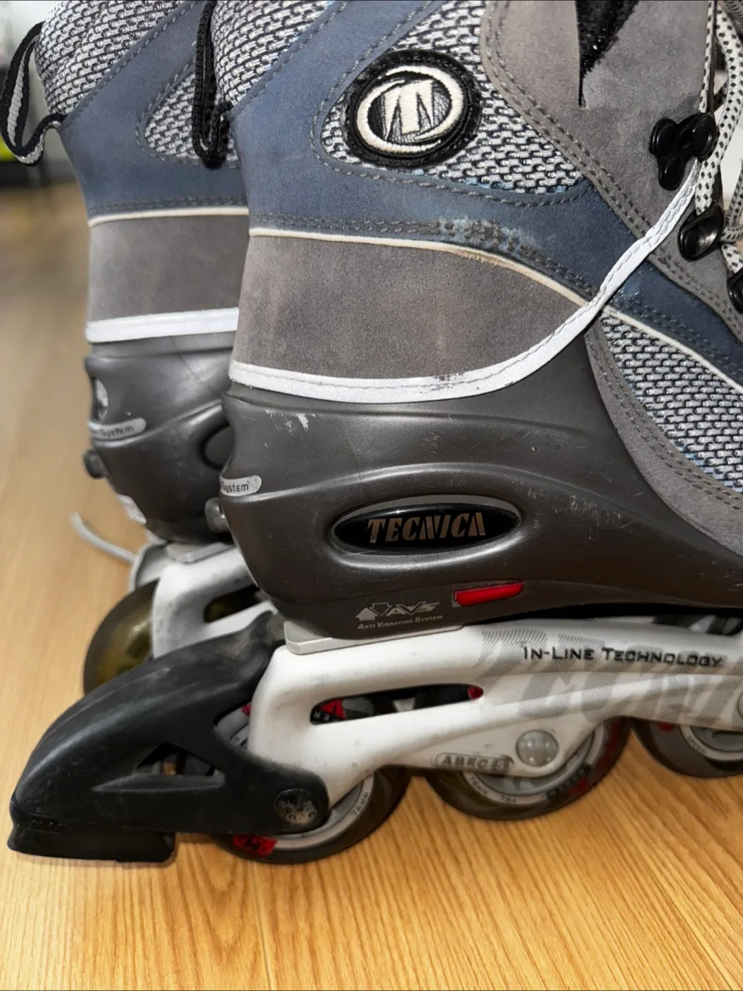 Tecnica Inline Skates - Women's US 7.5 image indicator(2)