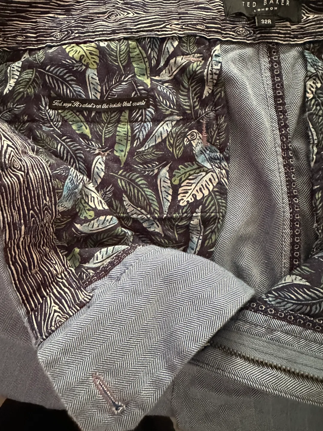 2 pairs of Ted Baker London Shorts Size 32R image indicator(4)