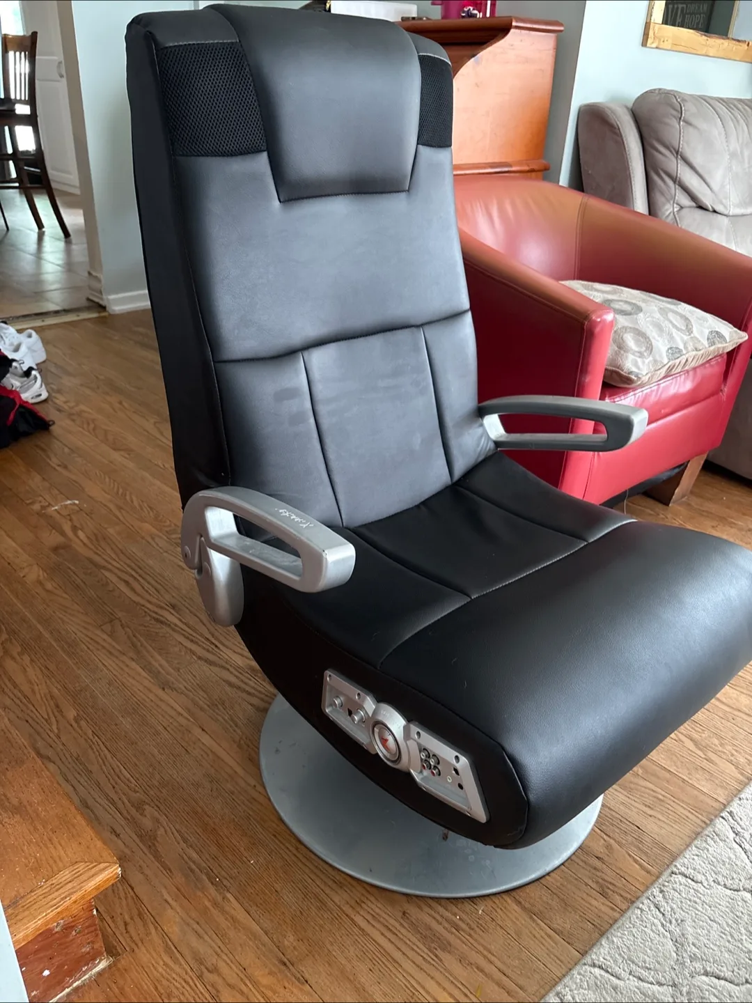 X Rocker Pedestal Gaming Chair - Black thumbnail