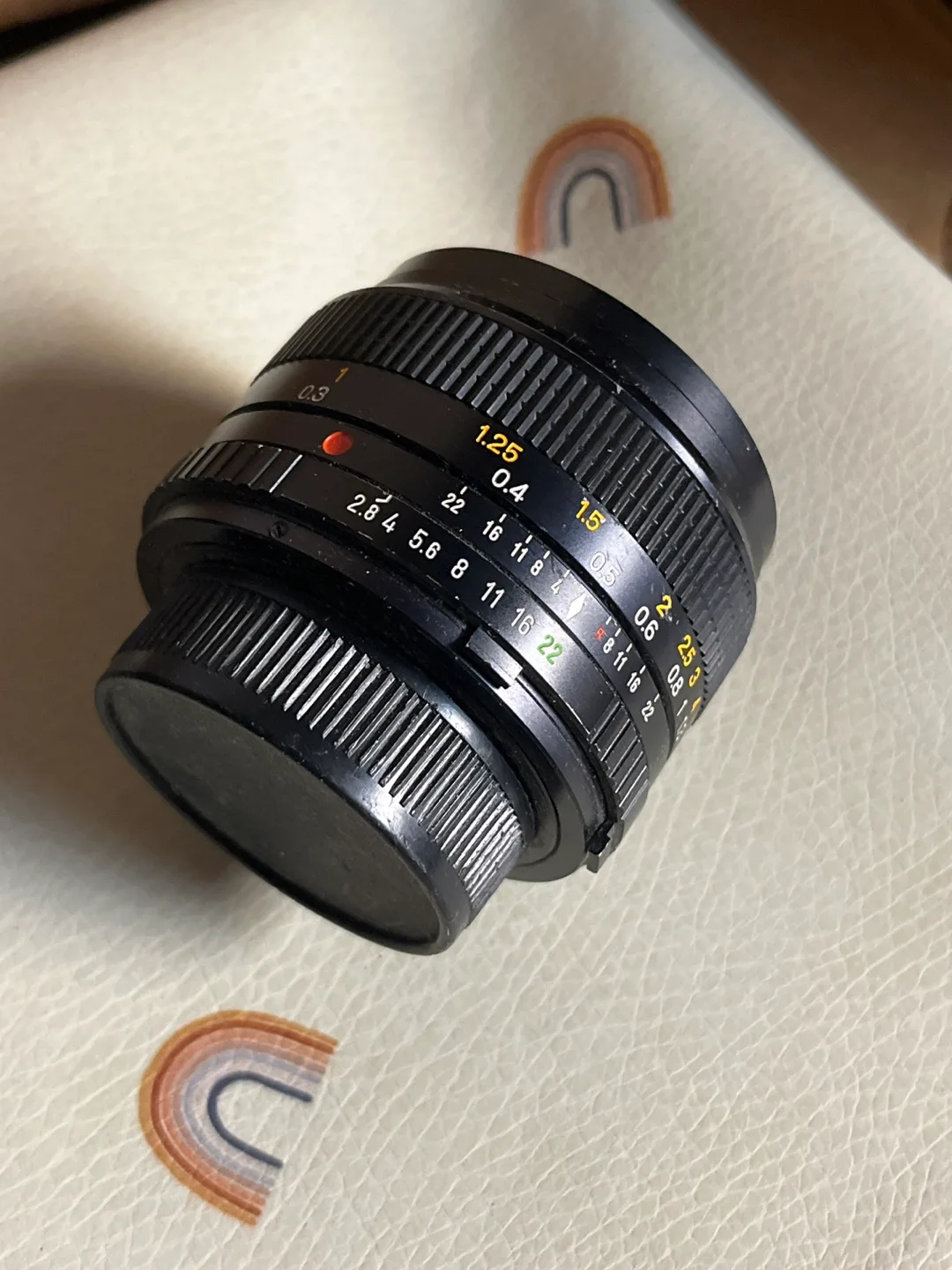 Minolta MD Celtic 28mm f/2.8 Lens image indicator(2)