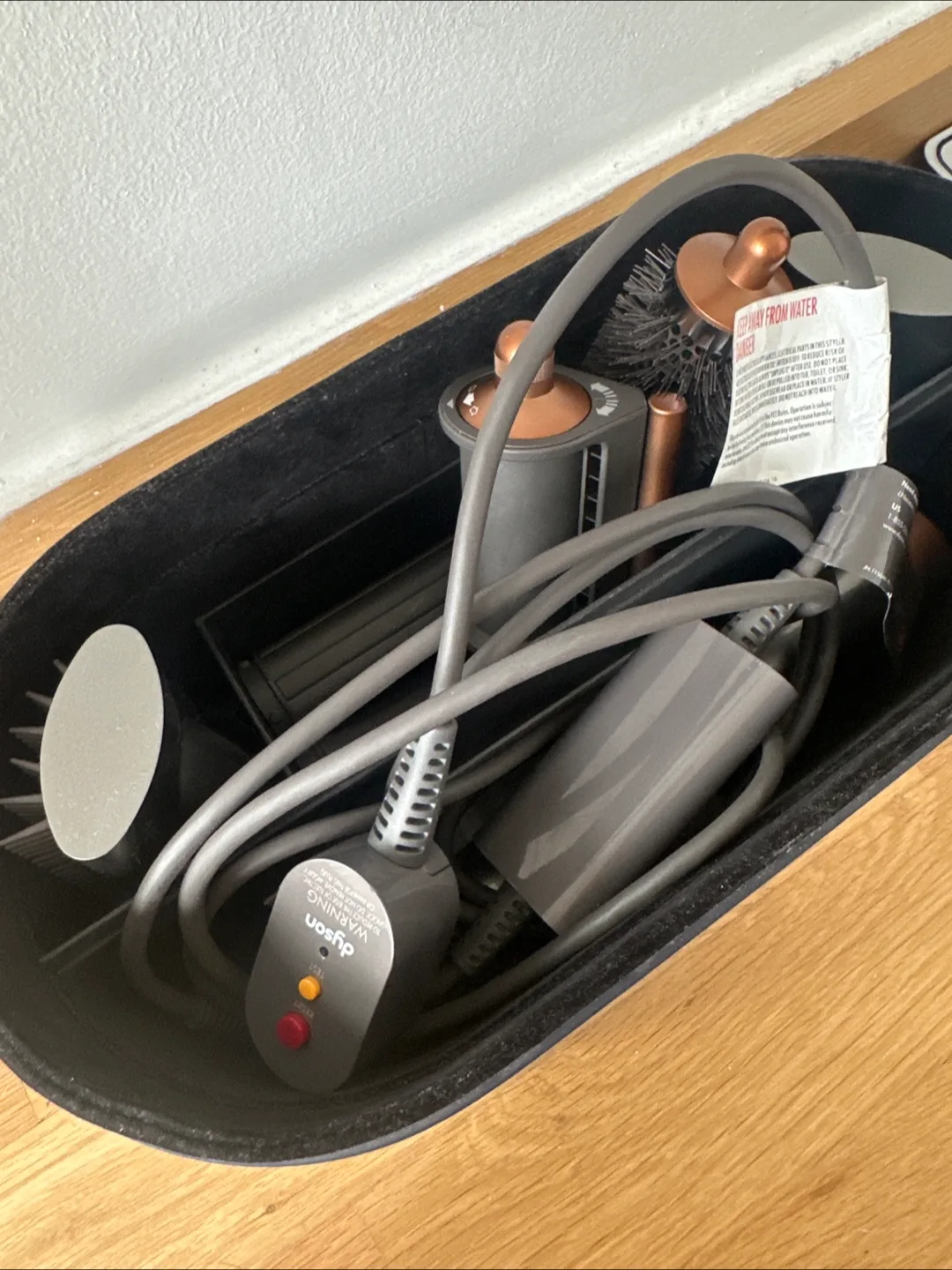 Dyson Airwrap Multi-Styler thumbnail