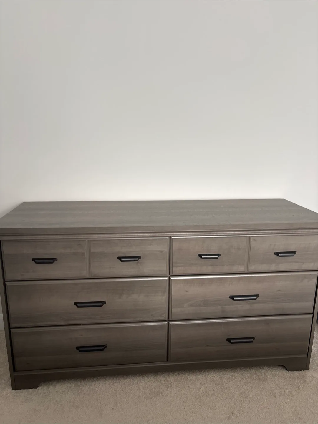 Grey Dresser & 2 Nightstands Set thumbnail