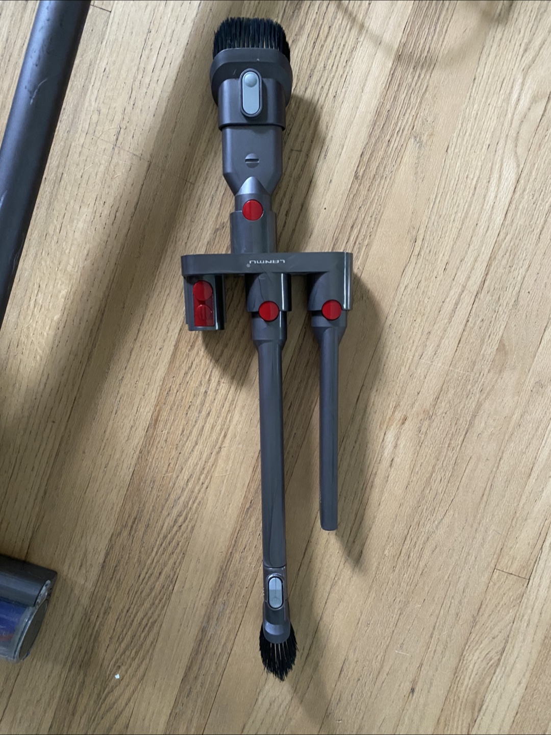 Dyson V7 Motorhead Origin Vacuum - photo 3