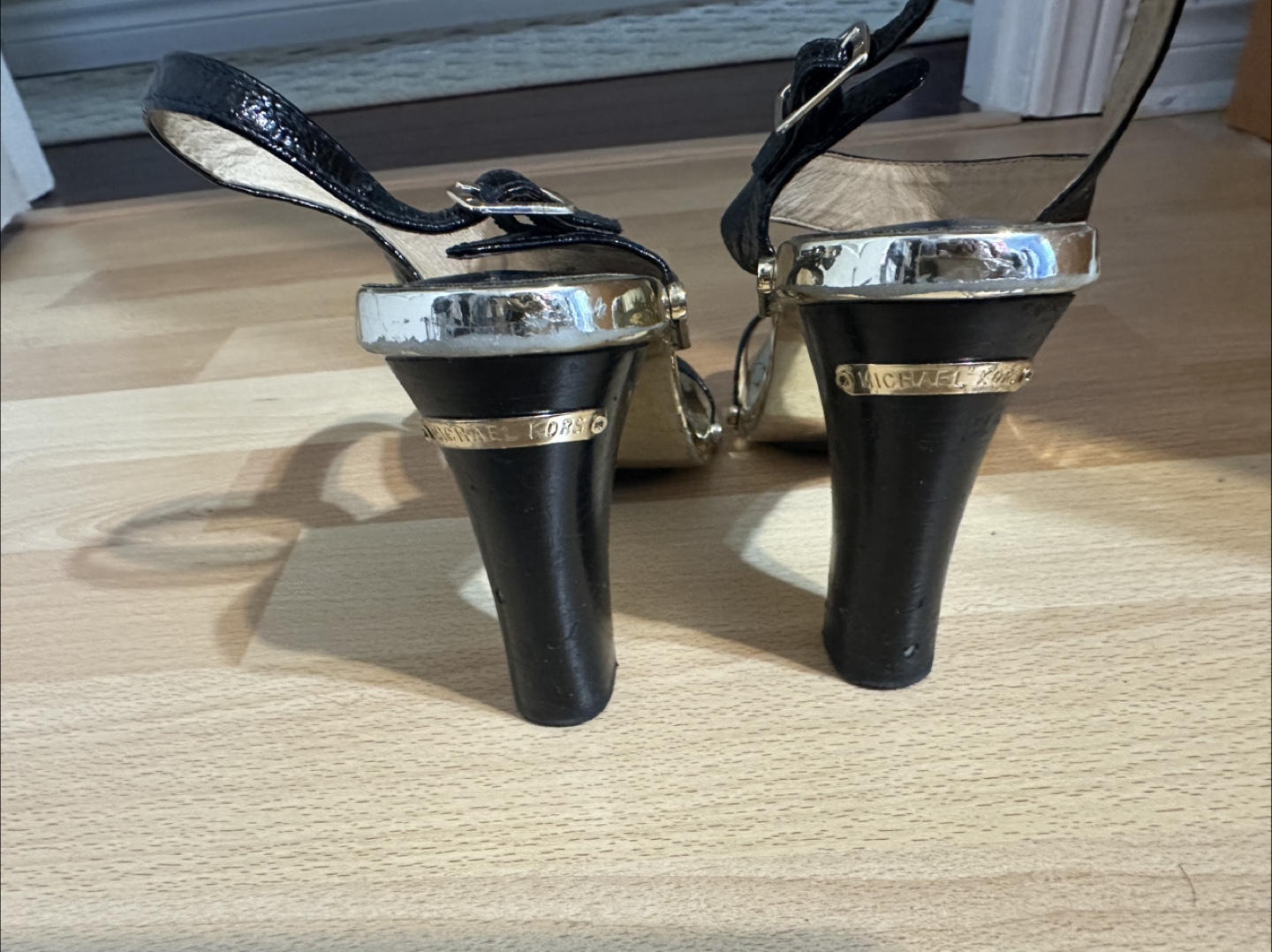 Michael Kors Black Heels, Size 8 - photo 2