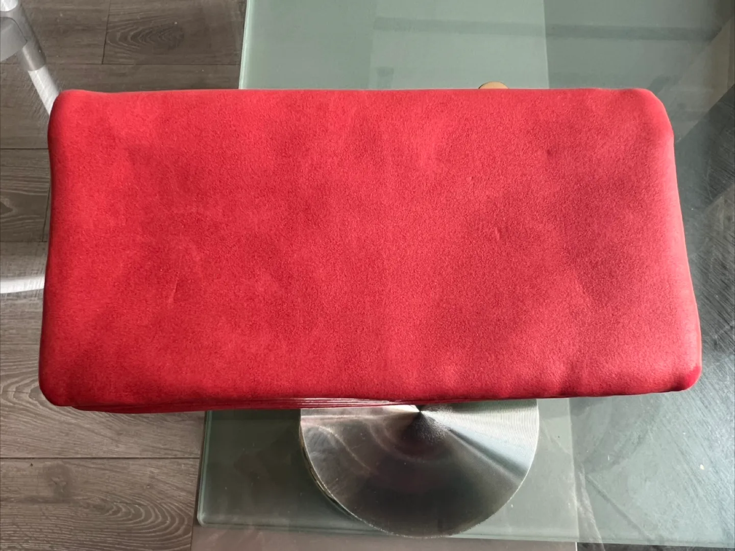 Orange Wallet image indicator(2)