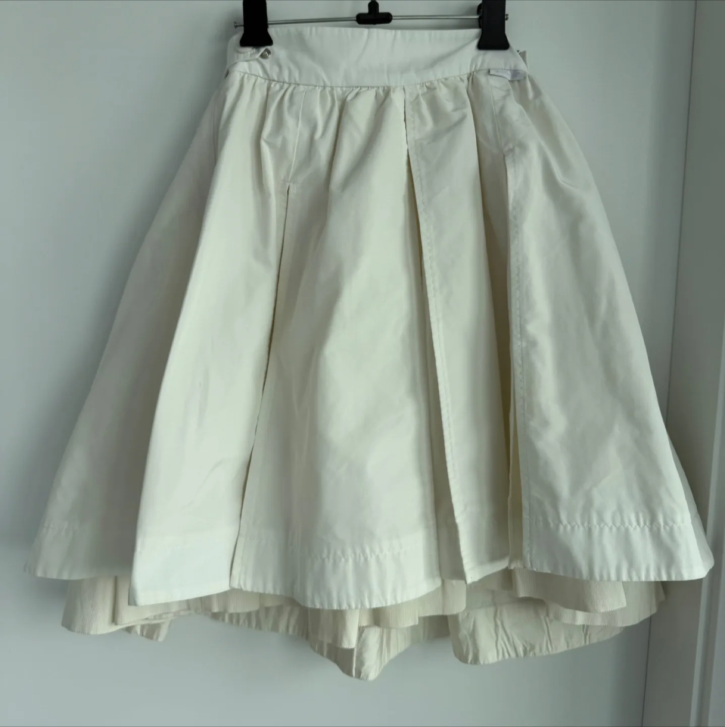 Moncler White Skirt - Size 40 image indicator(3)
