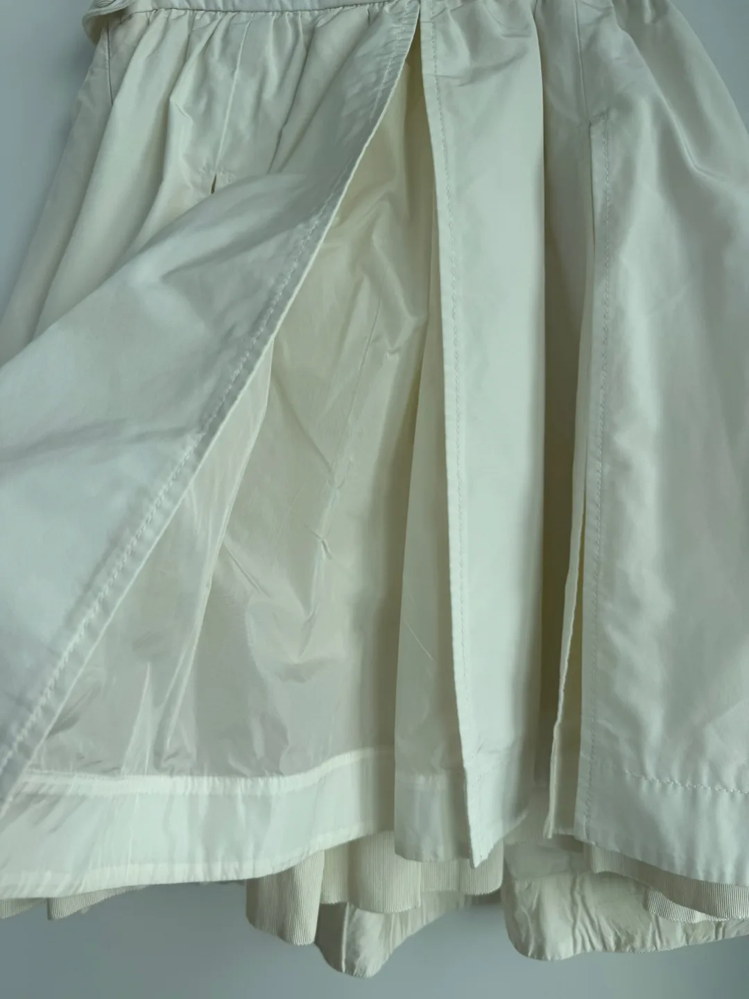 Moncler White Skirt - Size 40 image indicator(7)