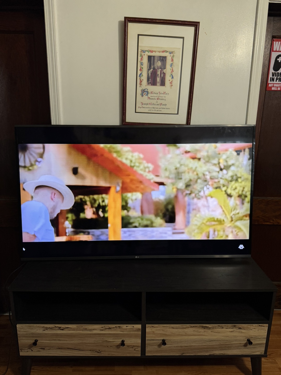 LG 60LF6300 60" LED TV - photo 4