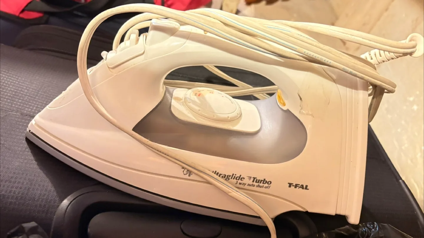 T-fal Ultraglide Turbo Iron - Model 1647 thumbnail