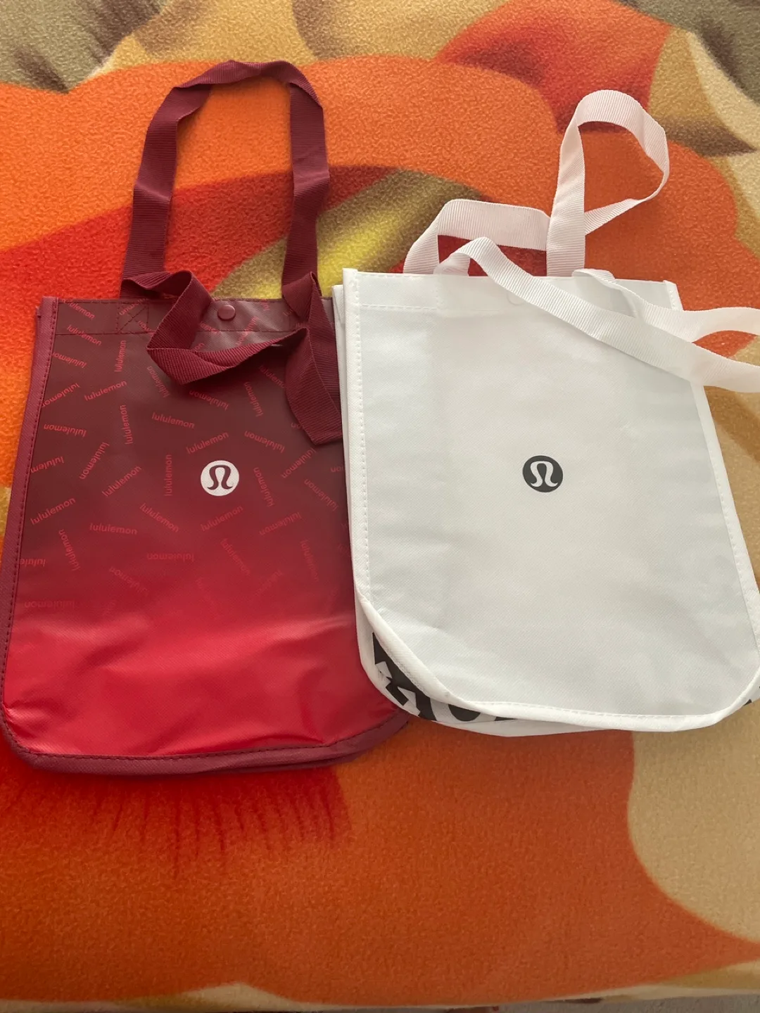 Lululemon Tote Bag - Red & White brand new thumbnail