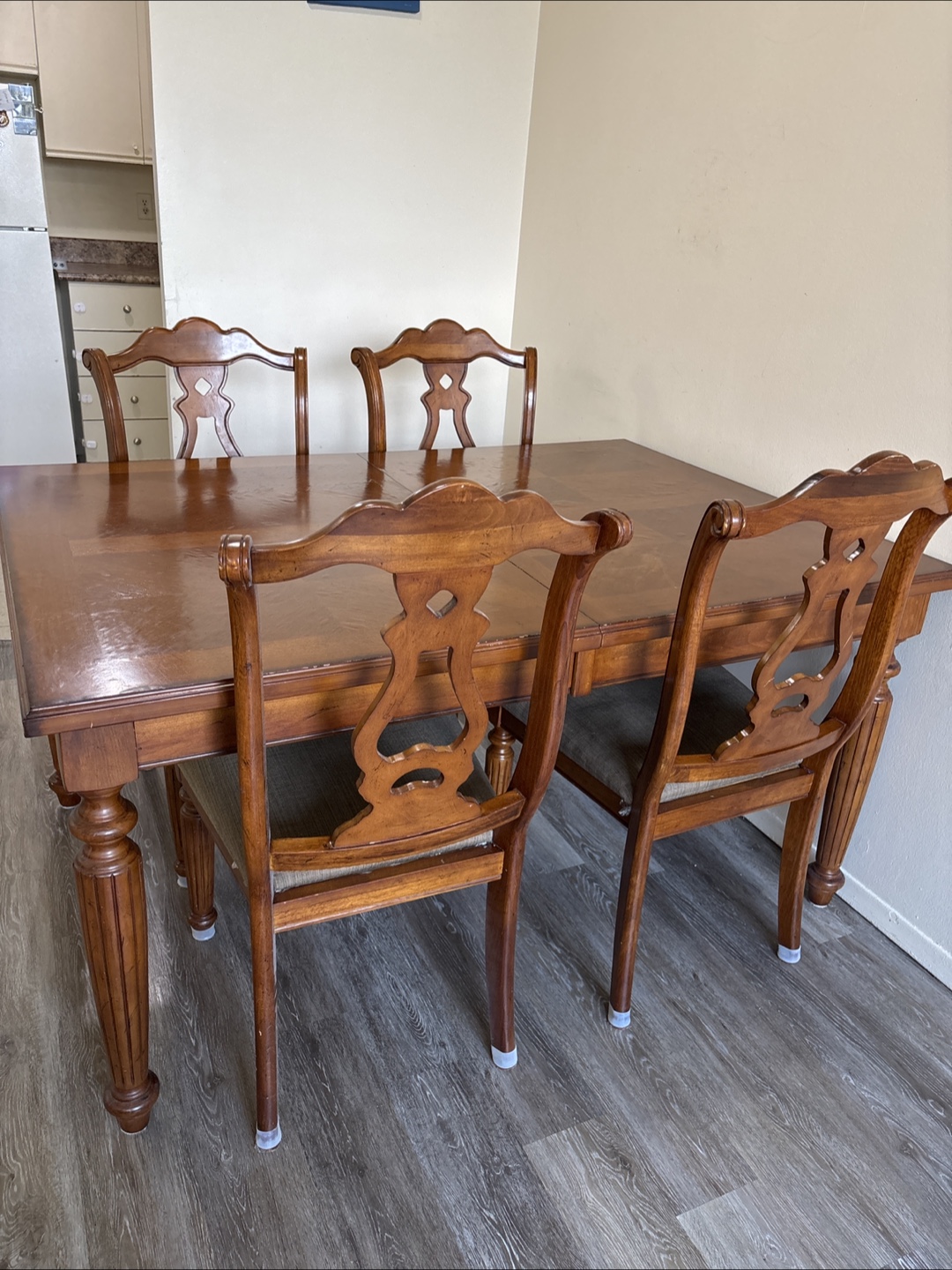 Dining Table with Four Chairs - Wood - photo 2