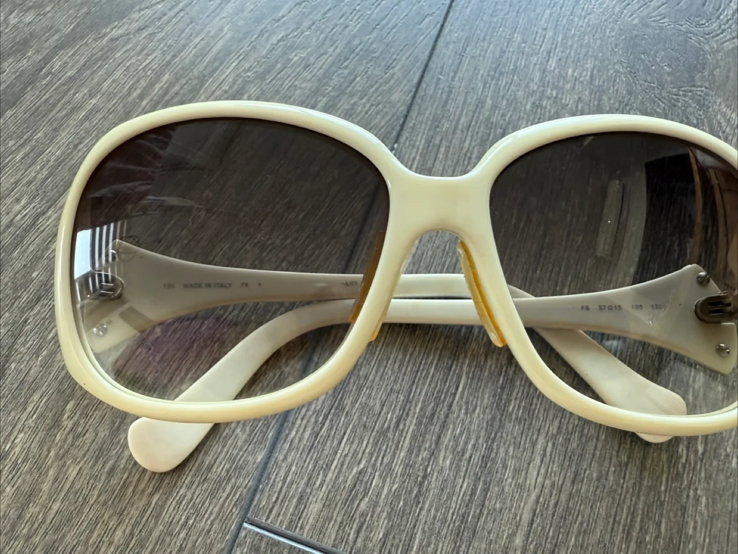 Emilio Pucci Sunglasses - Ivory image indicator(3)
