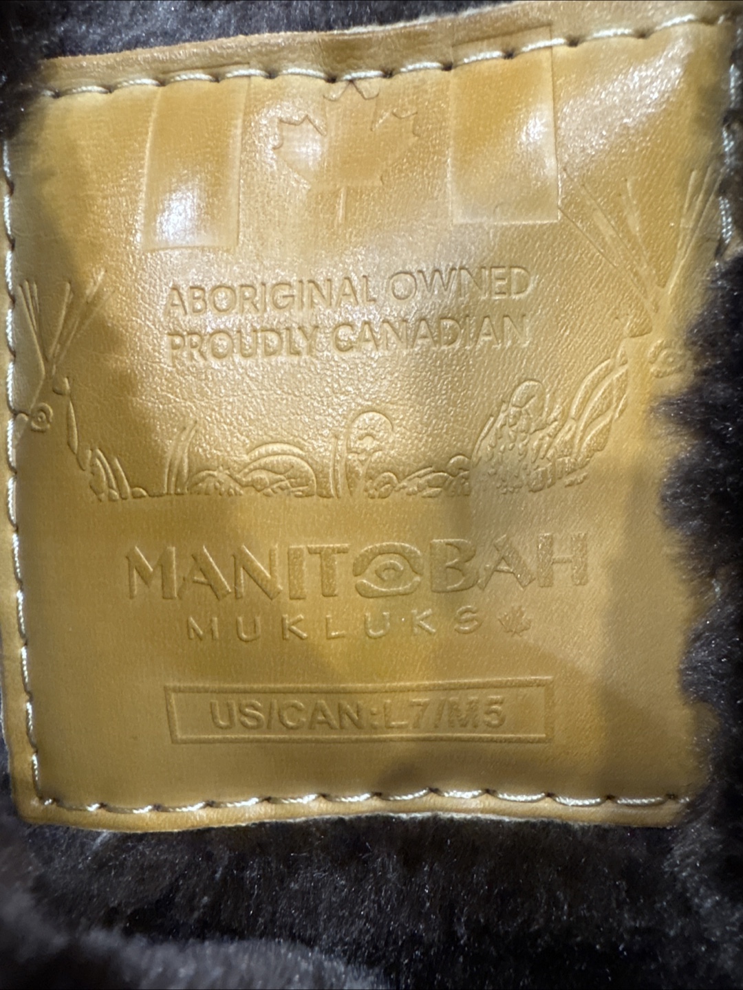 Manitobah Mukluks Boots, Size 7 - photo 2