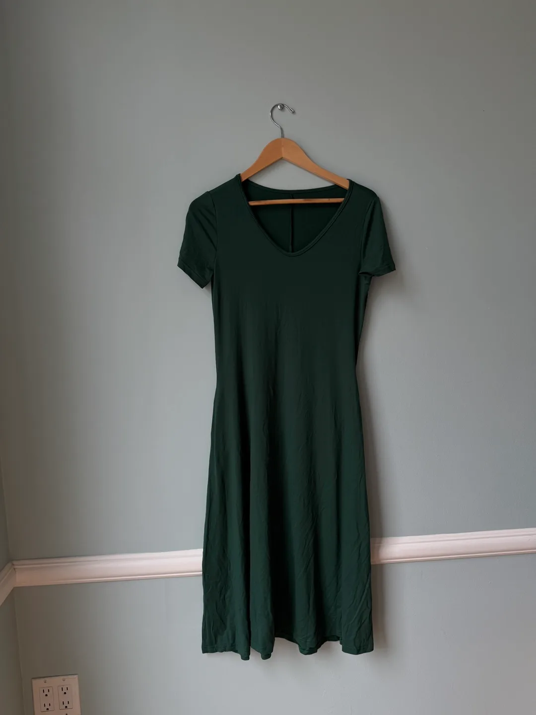 Green Dress Size S thumbnail