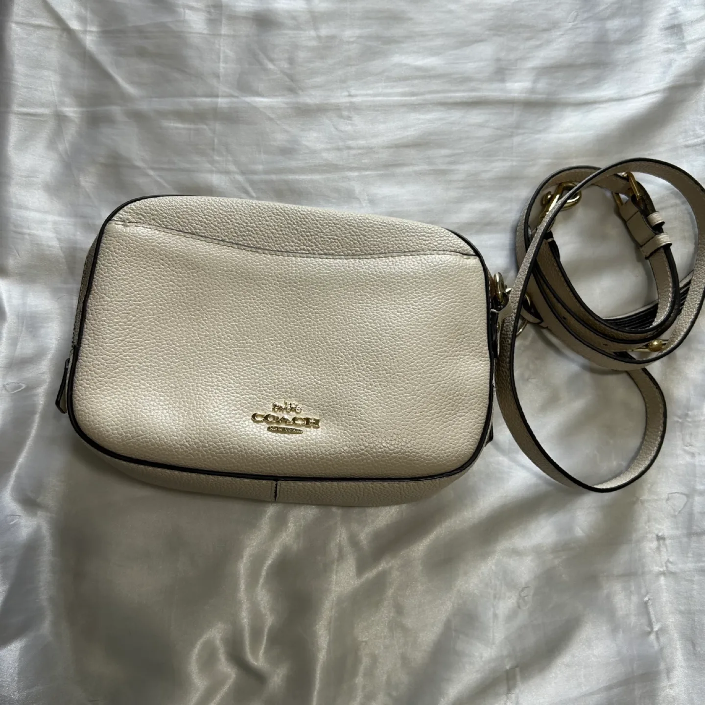 Coach Dumbo Crossbody Bag - Like New