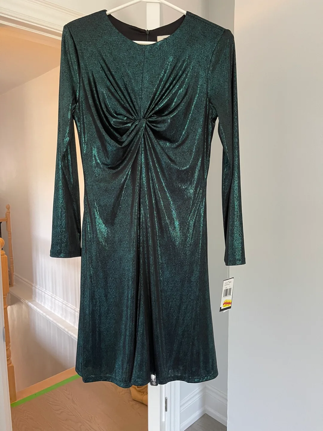 London Times Green Sparkle Dress -  Size 8 thumbnail