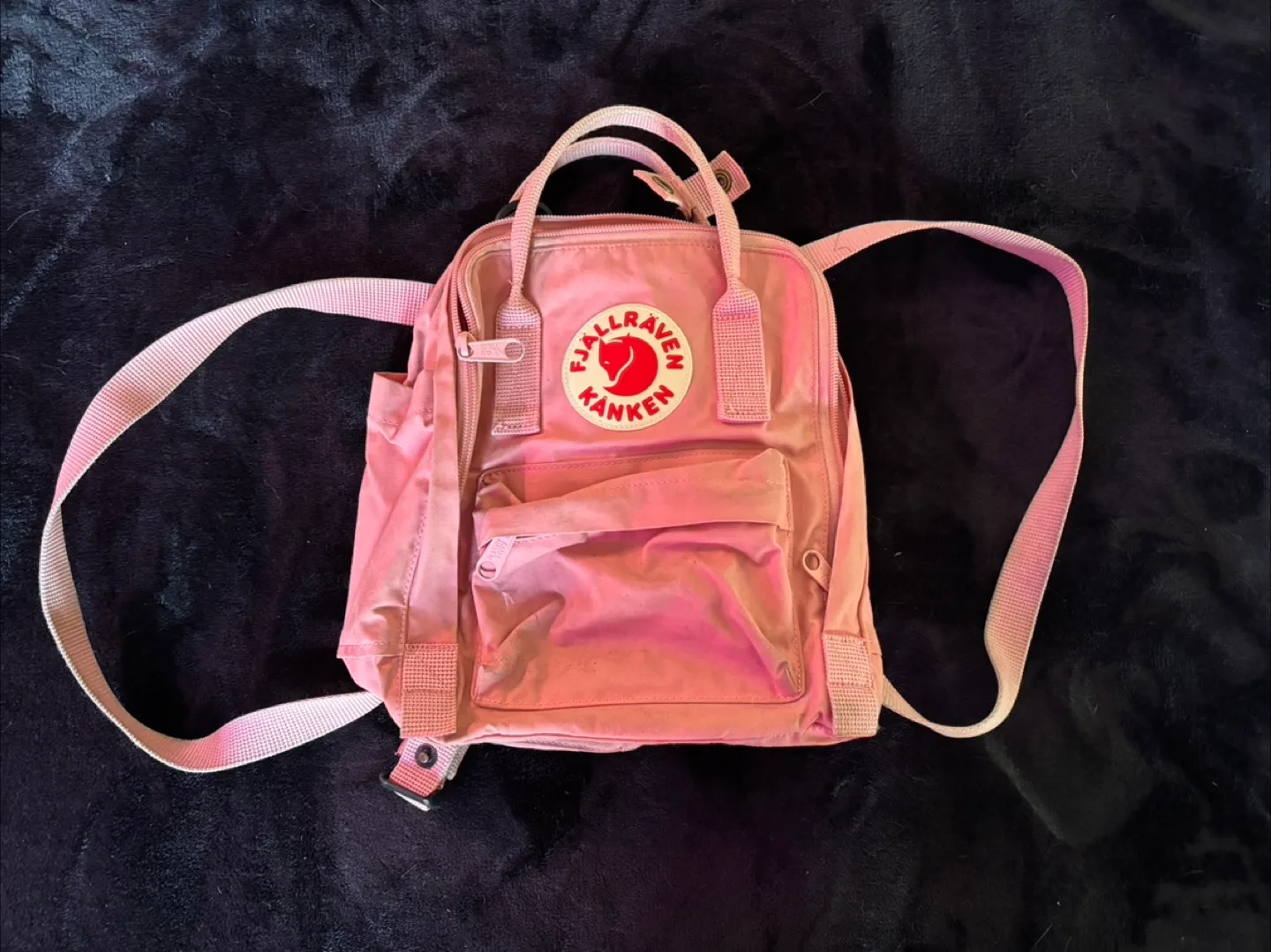 Fjallraven Kanken Mini Backpack - Pink thumbnail