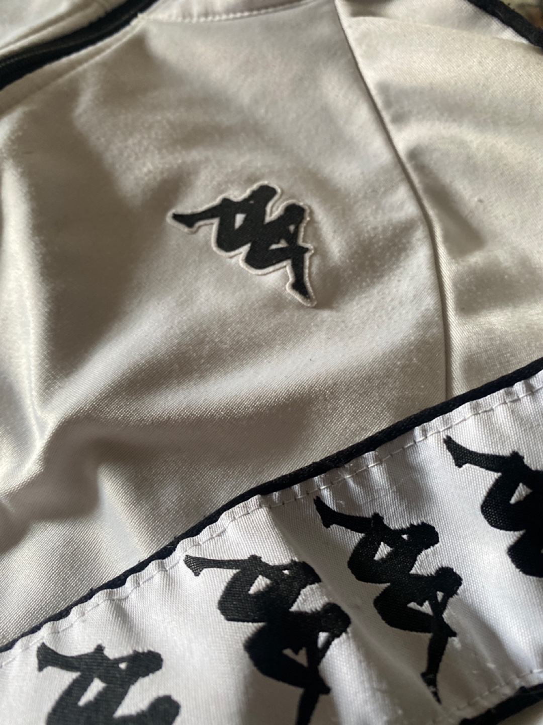 Kappa White Track Jacket - Size Medium - photo 2