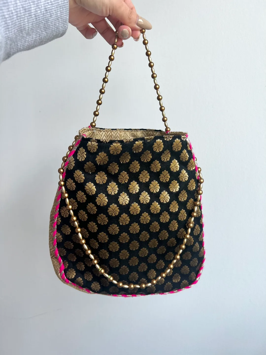 Black & Gold Beaded Handle Purse thumbnail