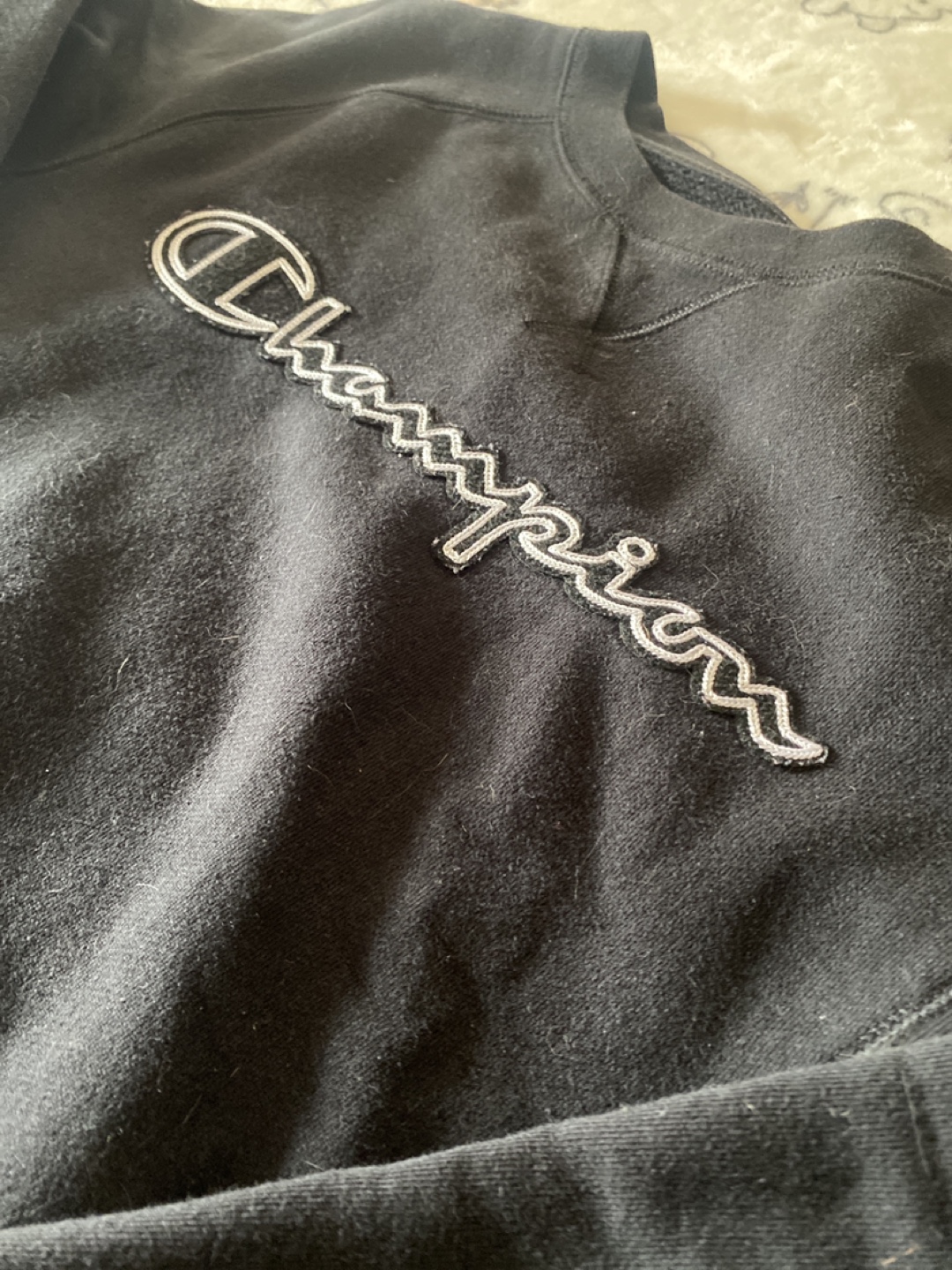 Champion Black Crewneck - Size Small - photo 3