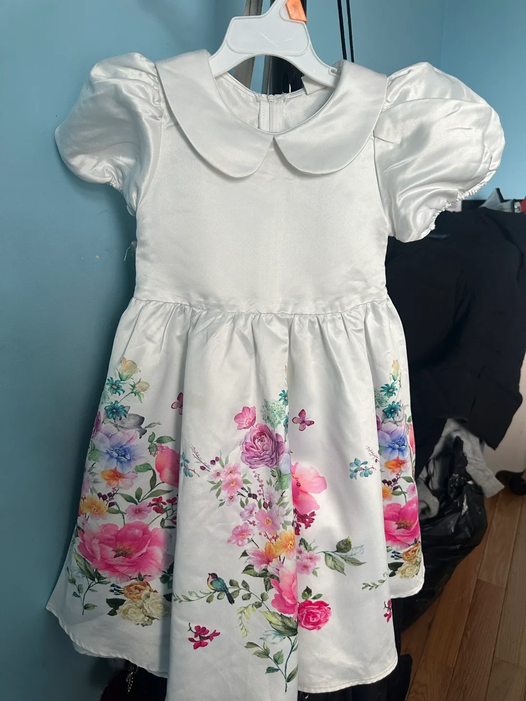 Floral Dress - Perfect for Parties! thumbnail