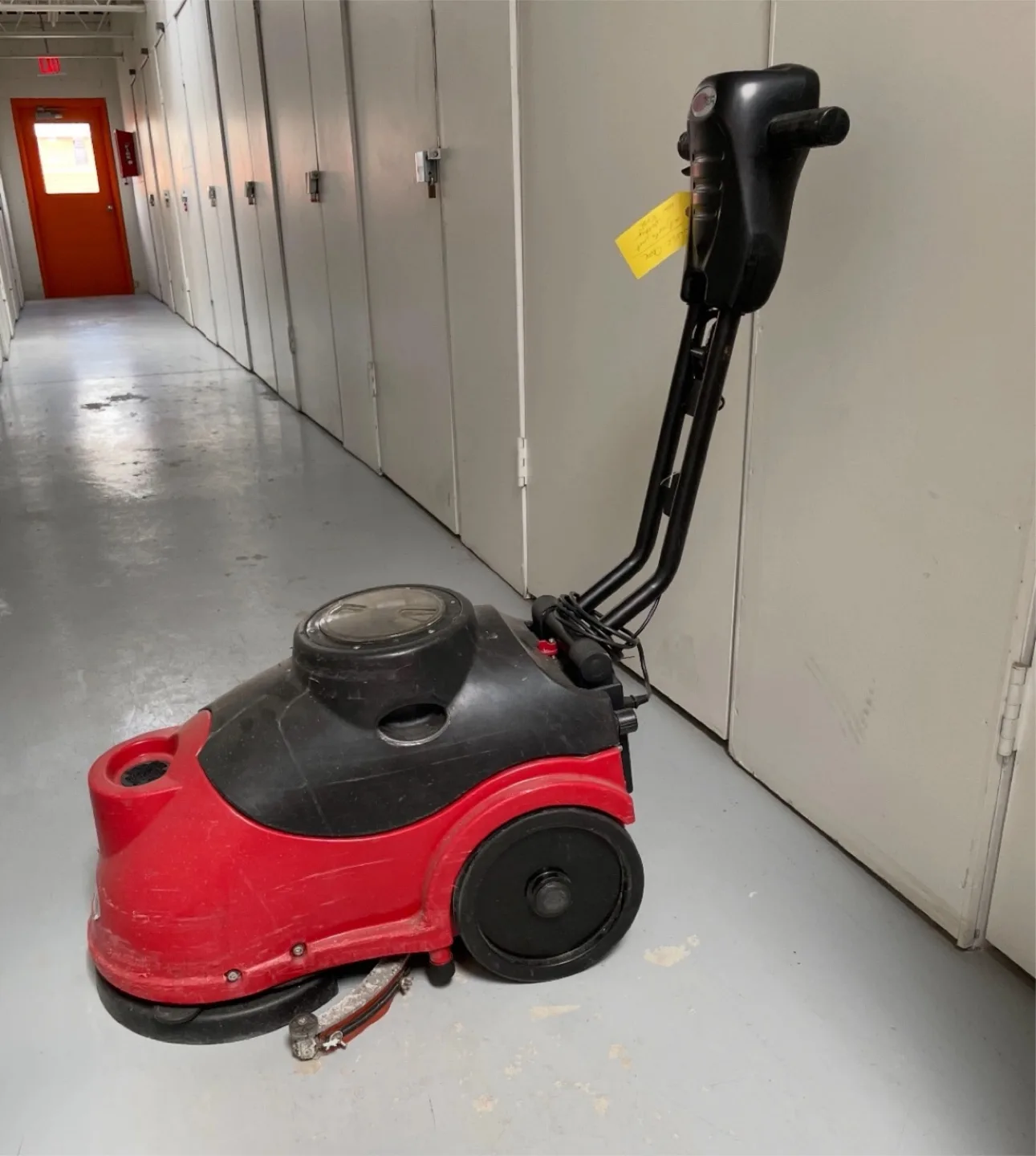 Commercial Floor Cleaning Equipment thumbnail