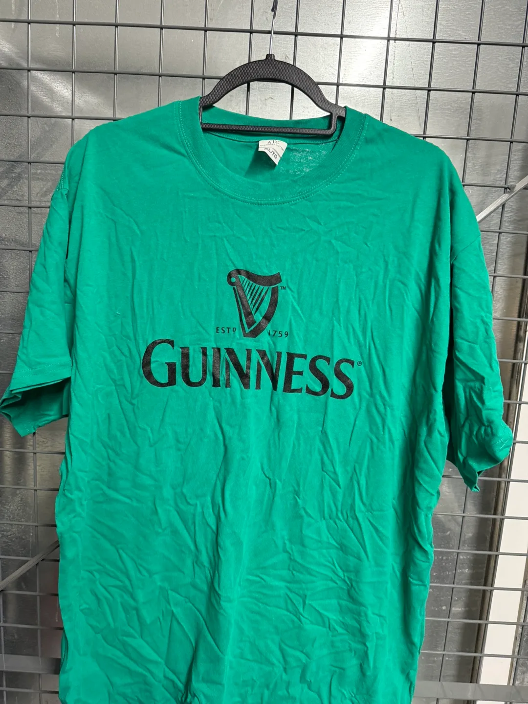 Guinness Green XL T-Shirt thumbnail