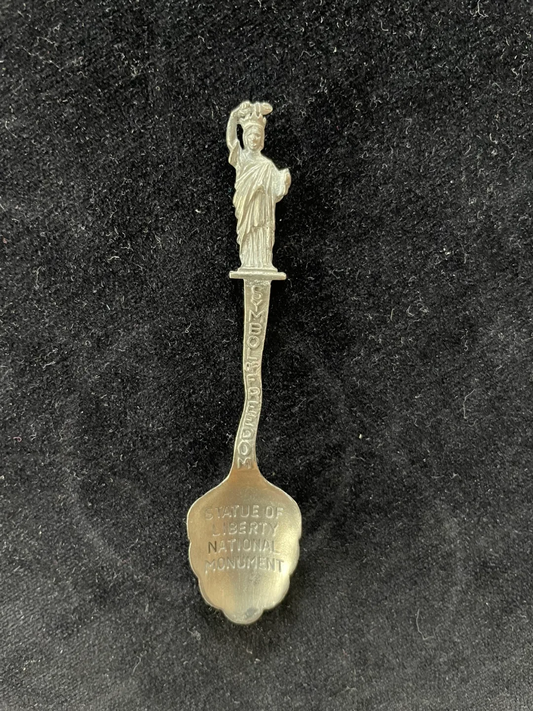 Statue of Liberty Souvenir Spoon thumbnail