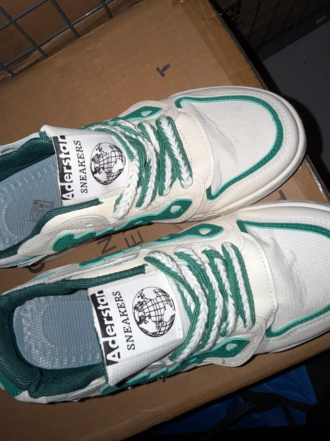 Aderstar Sneakers - White & Green - Brand New thumbnail