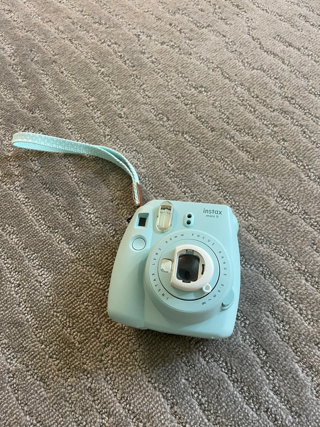 Fujifilm Instax Mini 9 Camera - Mint Green thumbnail