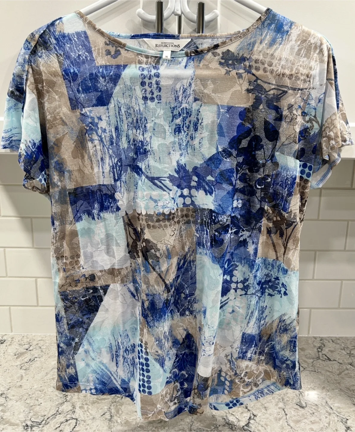 Women’s Printed/Patterned T-Shirt (Size M) thumbnail