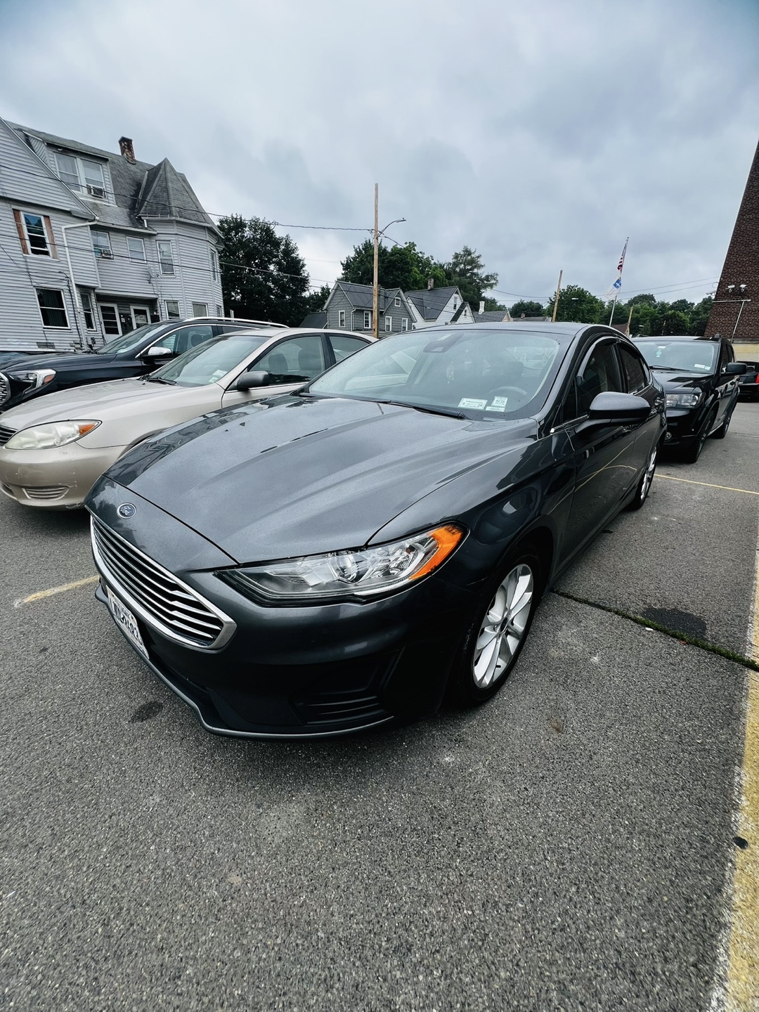 Ford Fusion Hybrid - Gray Sedan - photo 3