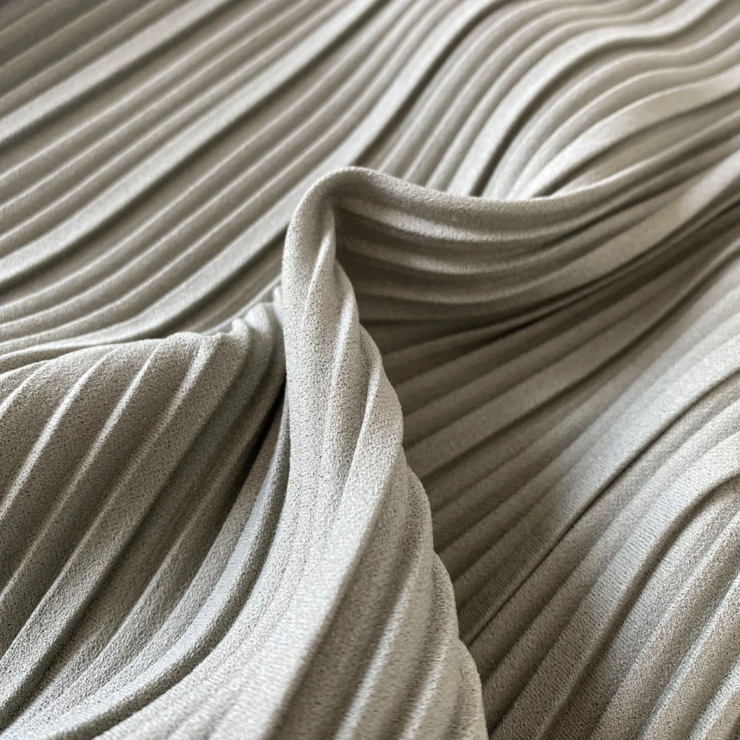 Oak and Fort Pleated Pull-On Straight Leg Pants image indicator(6)