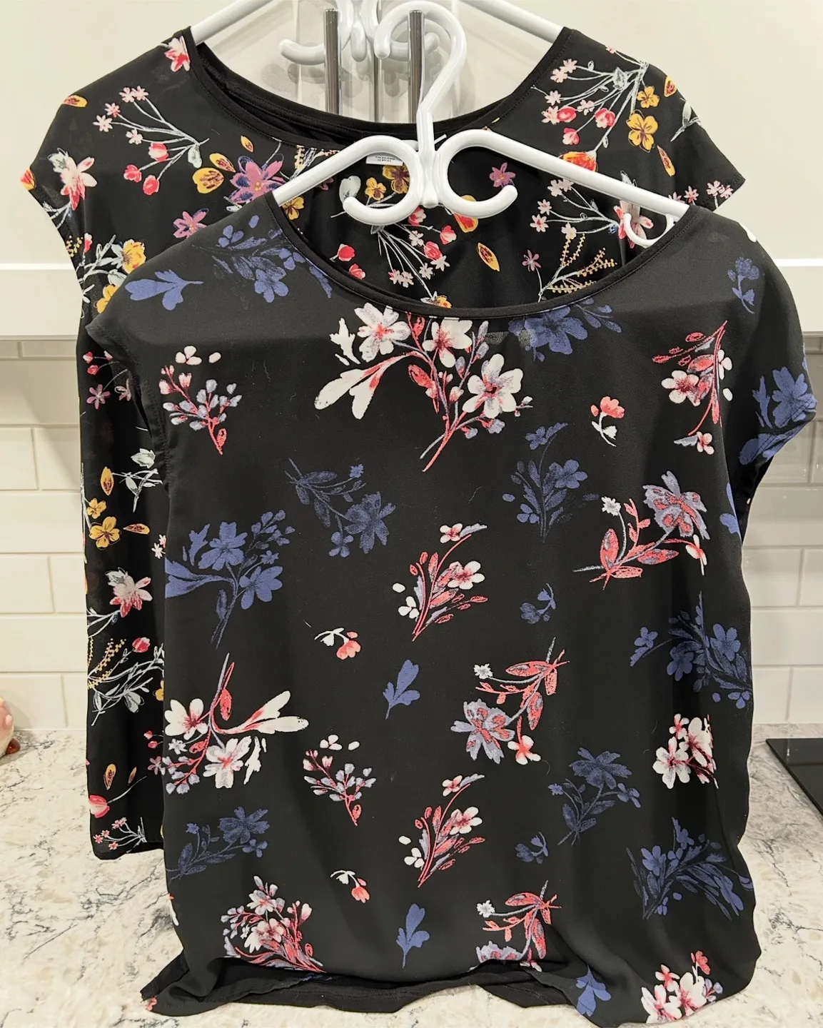 Women’s The Relaxed Fit Dressy/Casual Blouse thumbnail